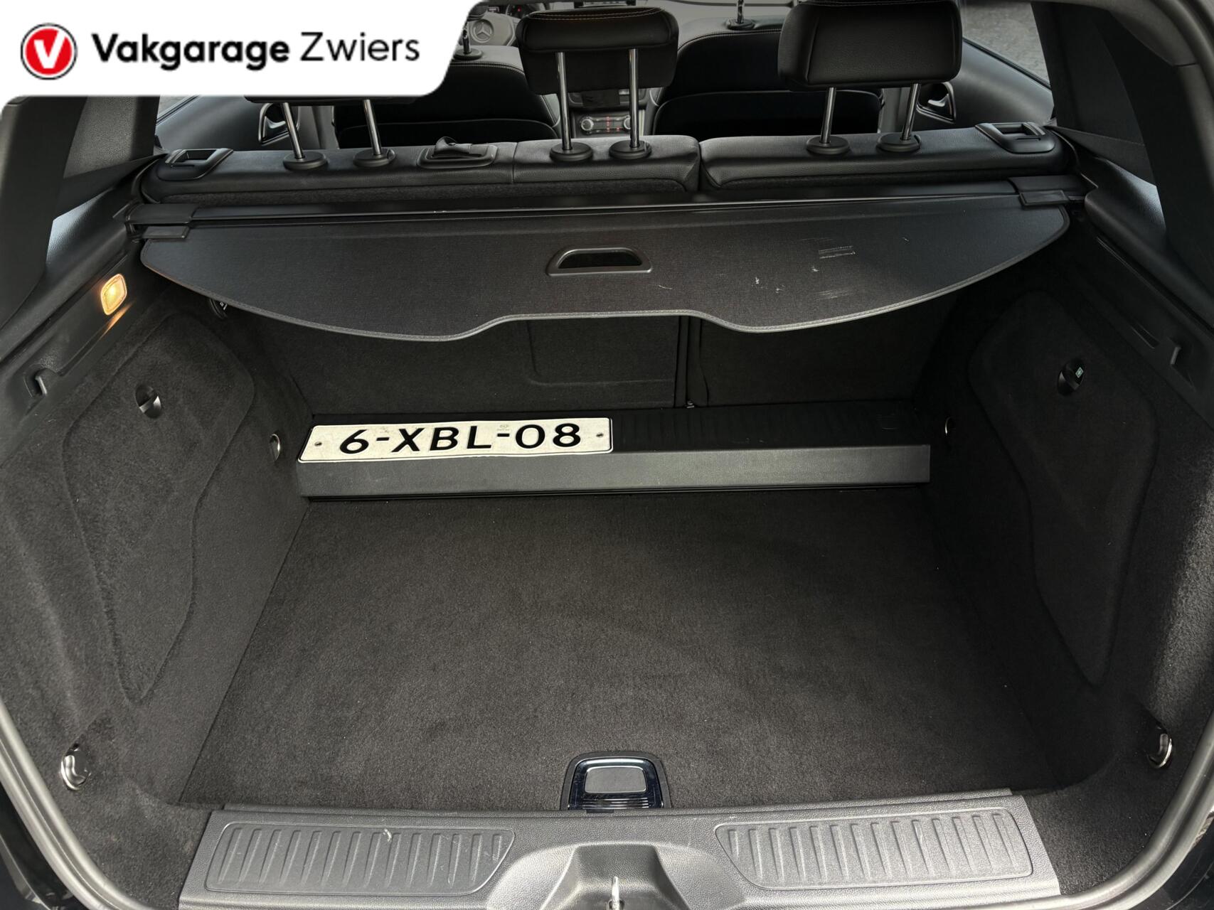 Foto van Mercedes-Benz B 180