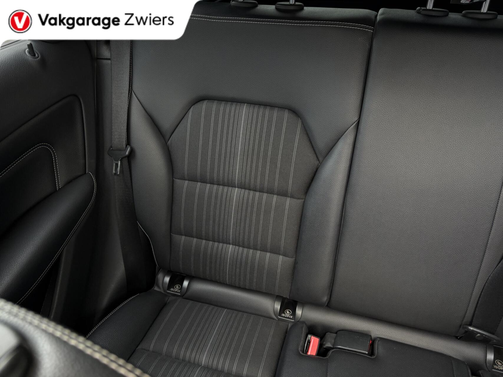 Foto van Mercedes-Benz B 180