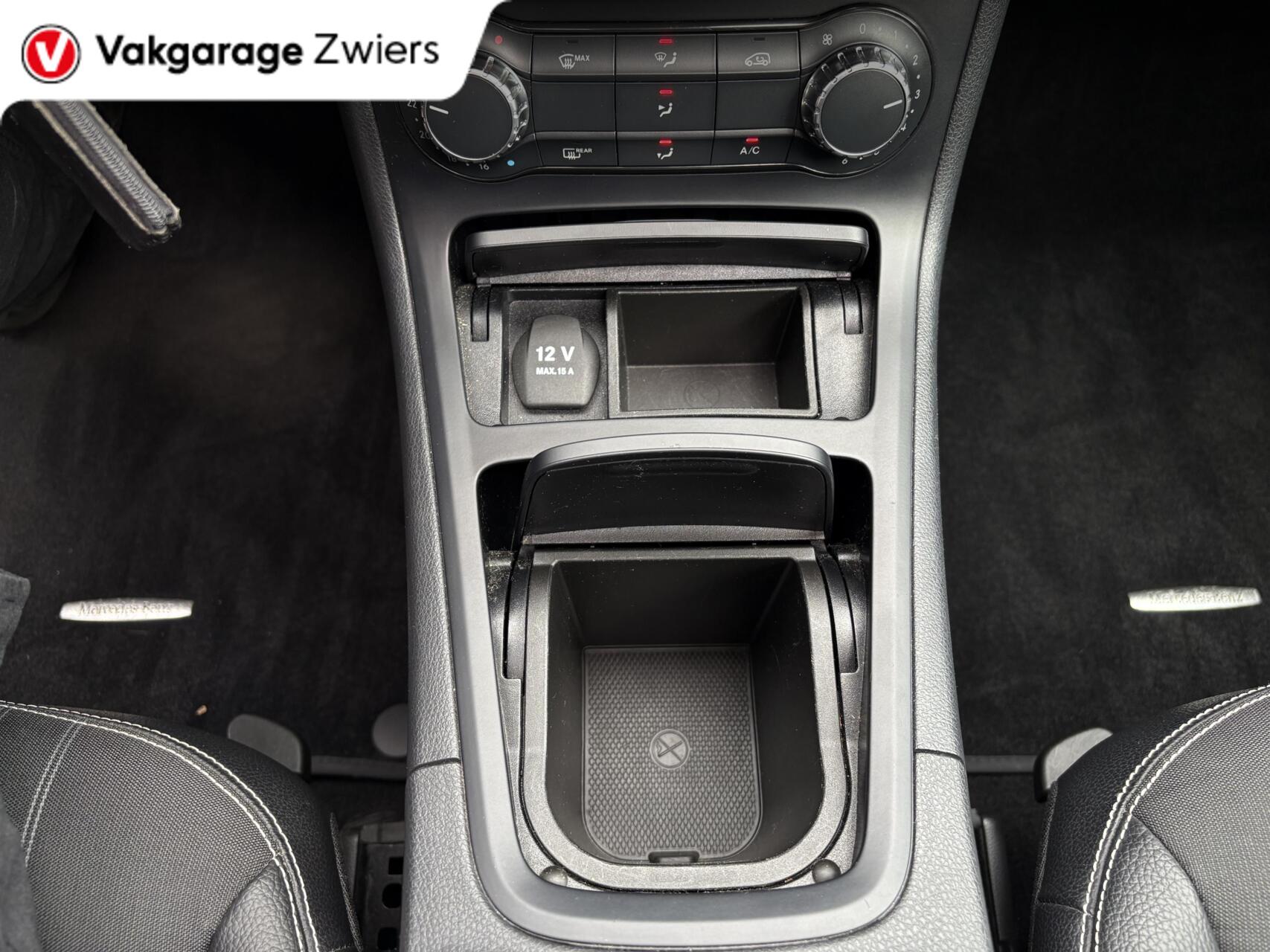 Foto van Mercedes-Benz B 180