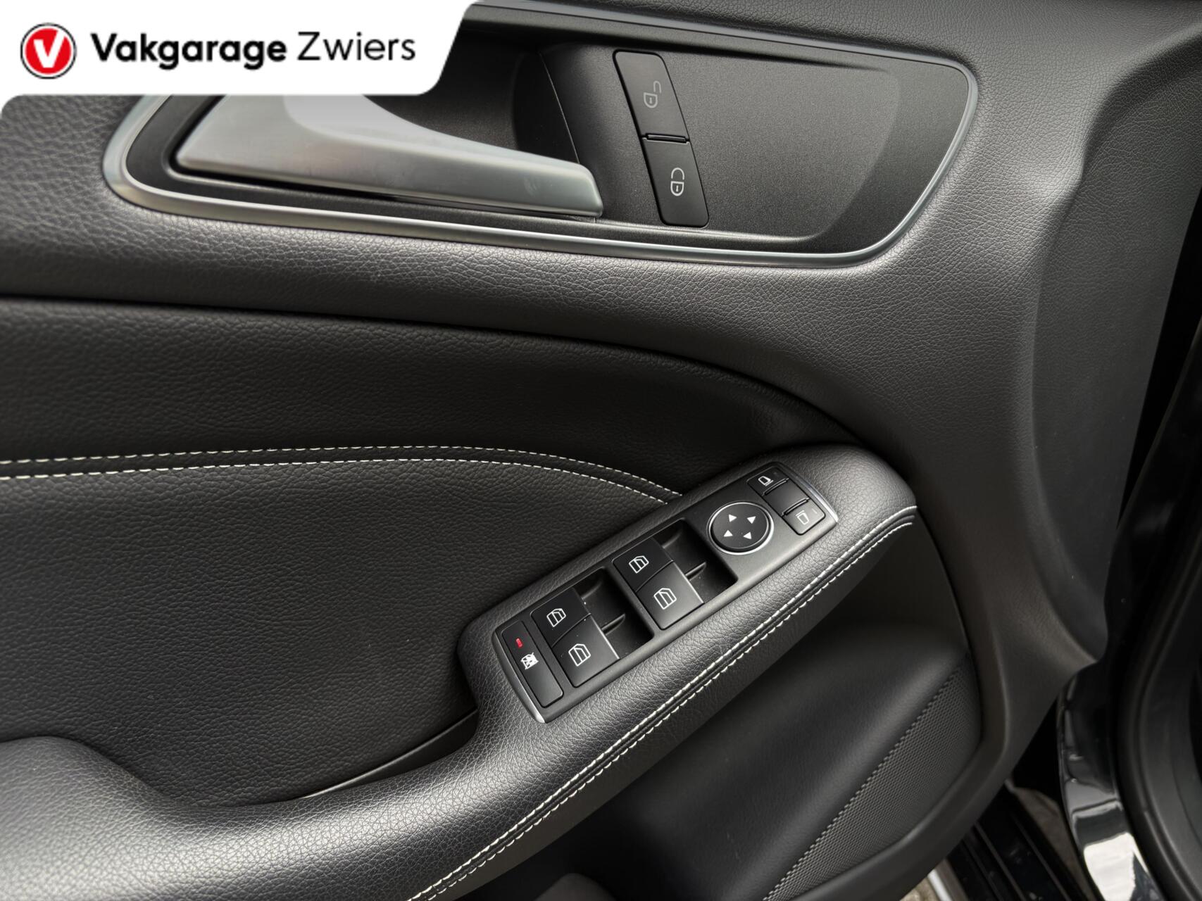 Foto van Mercedes-Benz B 180