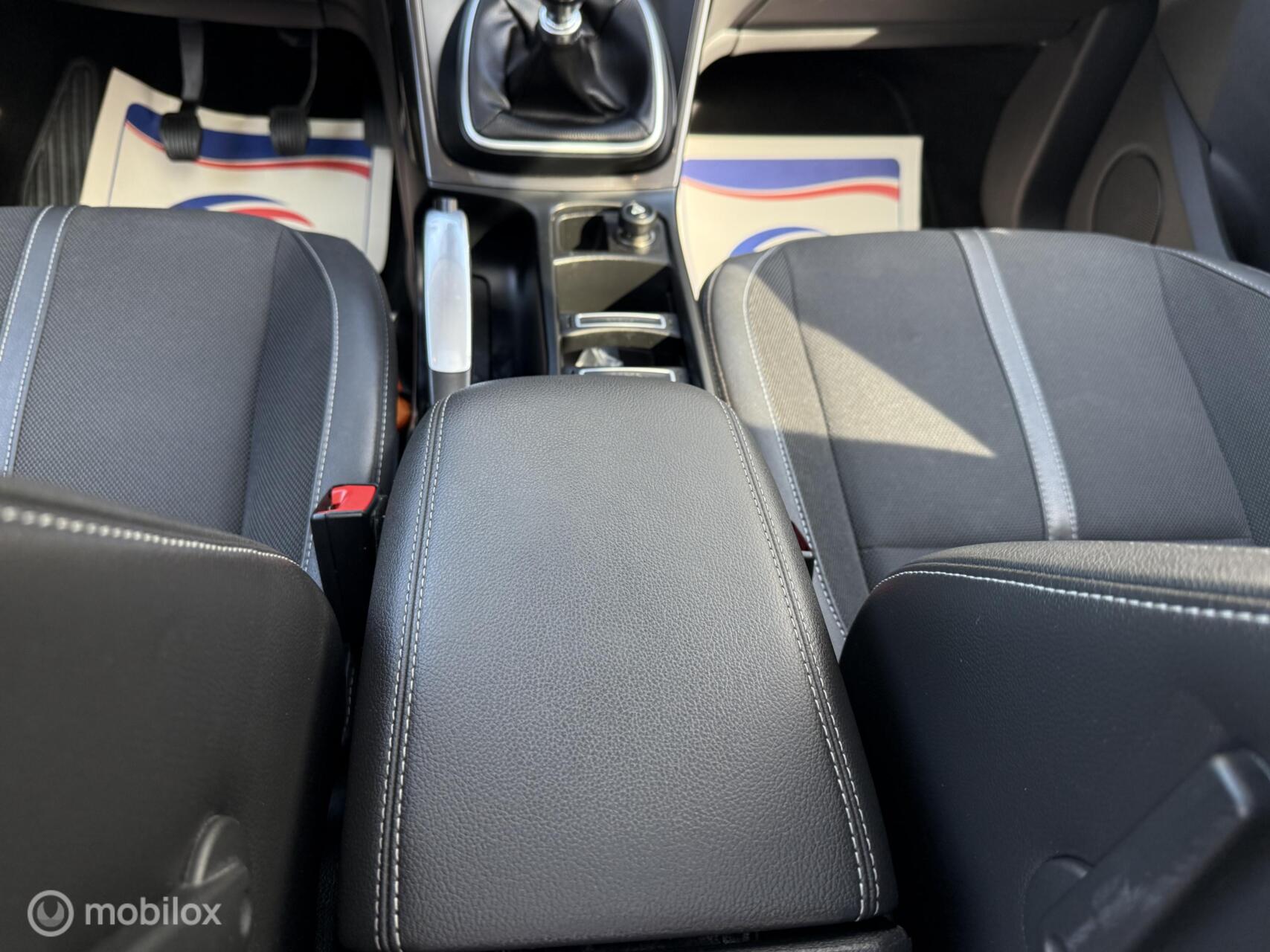 Foto van Ford C-max