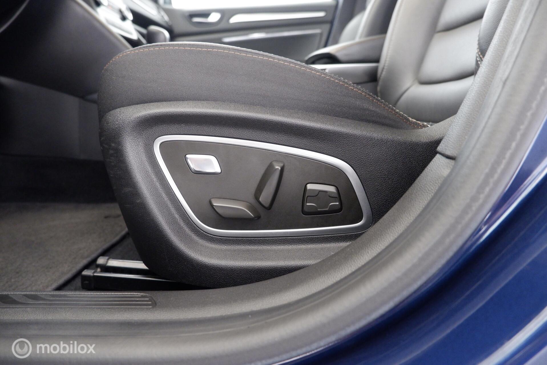 Foto van Renault Megane E-tech Plug-in Hybrid