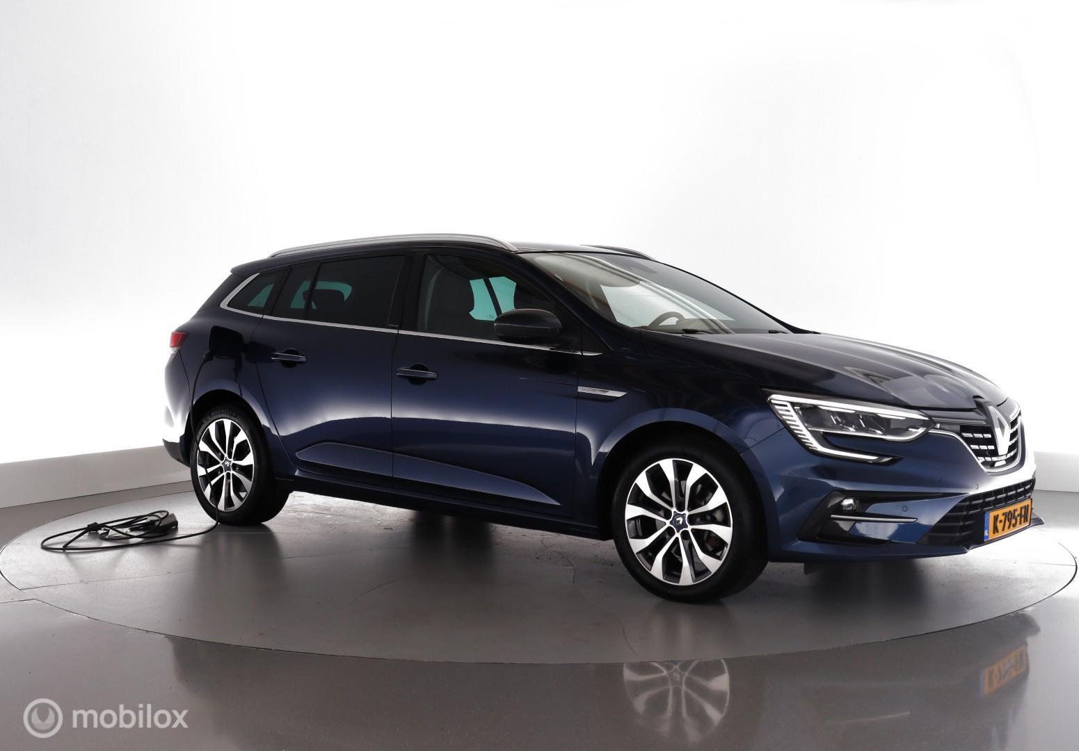 Foto van Renault Megane E-tech Plug-in Hybrid