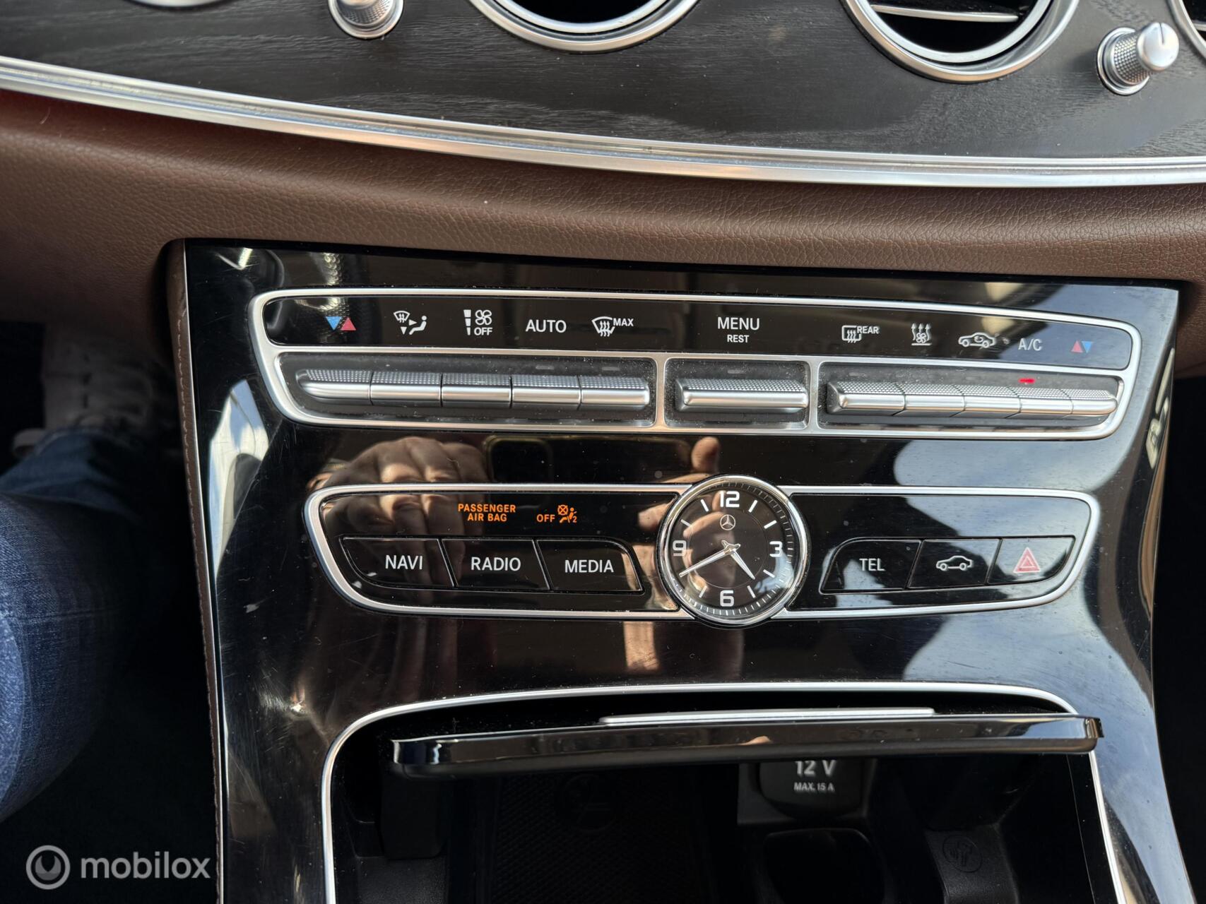 Foto van Mercedes-Benz E 220 D