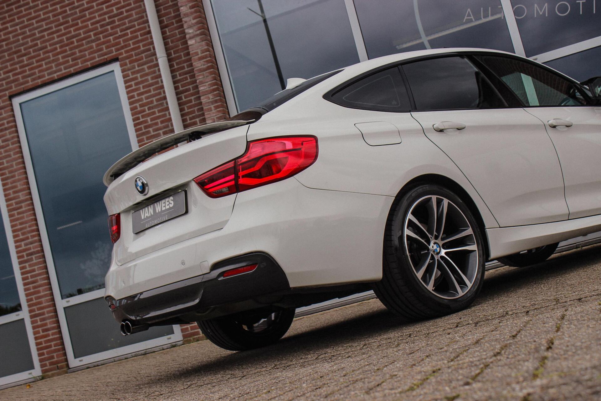 Foto van BMW 320i