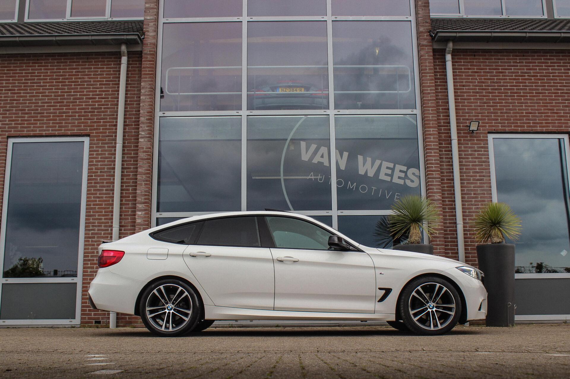 Foto van BMW 320i