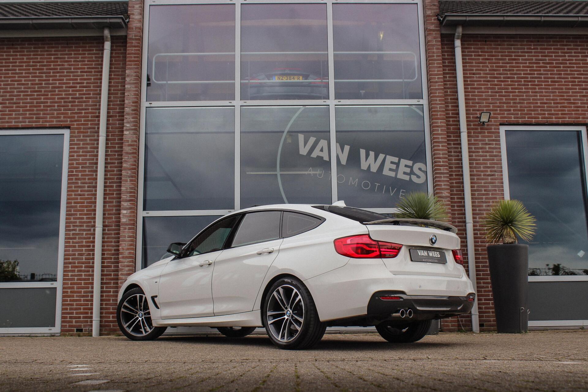 Foto van BMW 320i