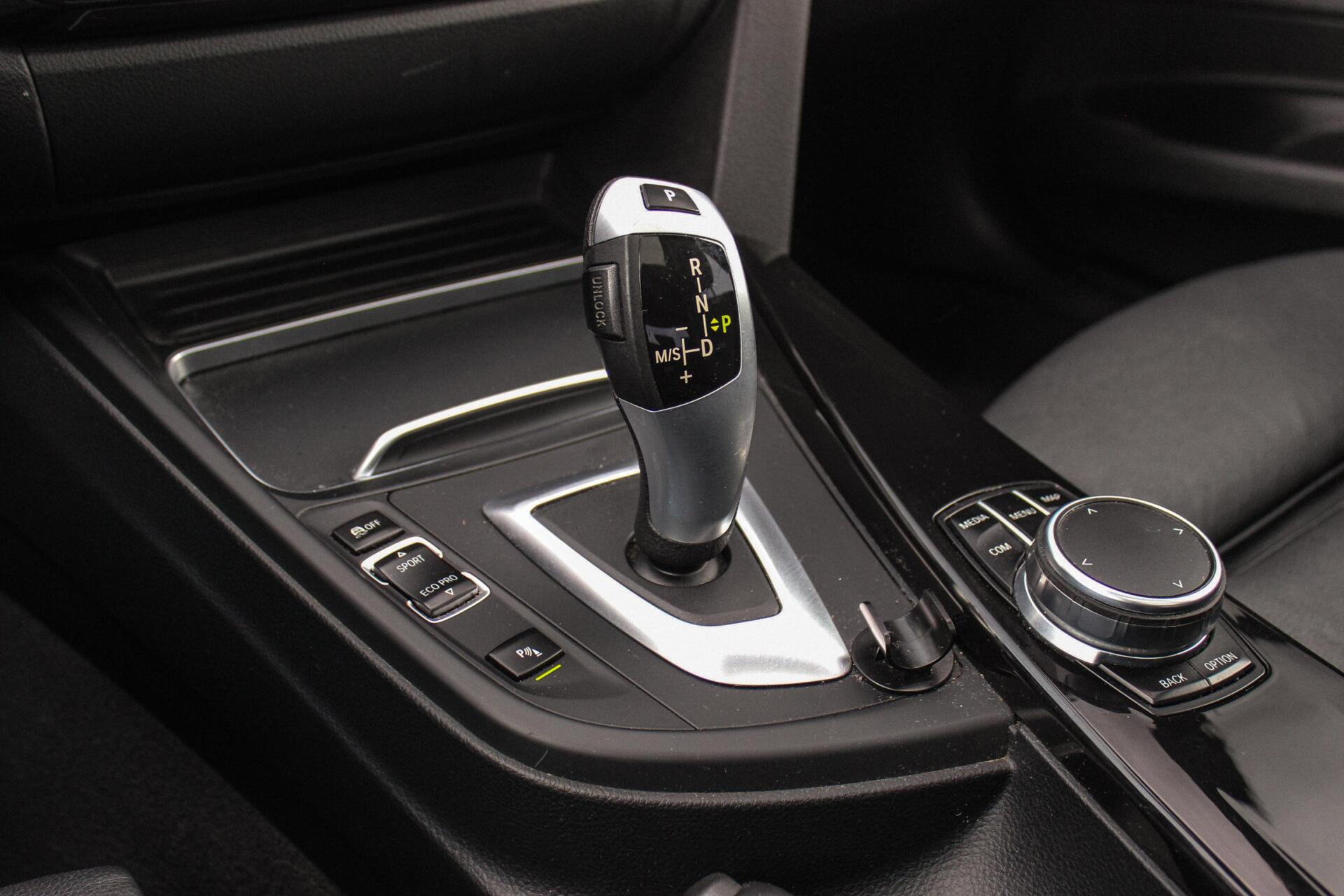 Foto van BMW 320i
