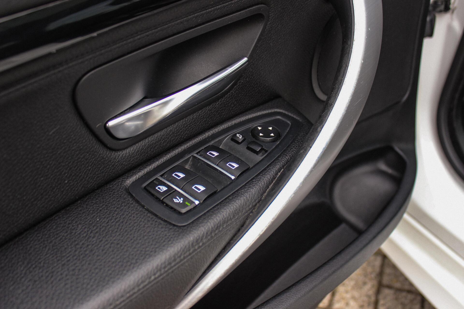 Foto van BMW 320i