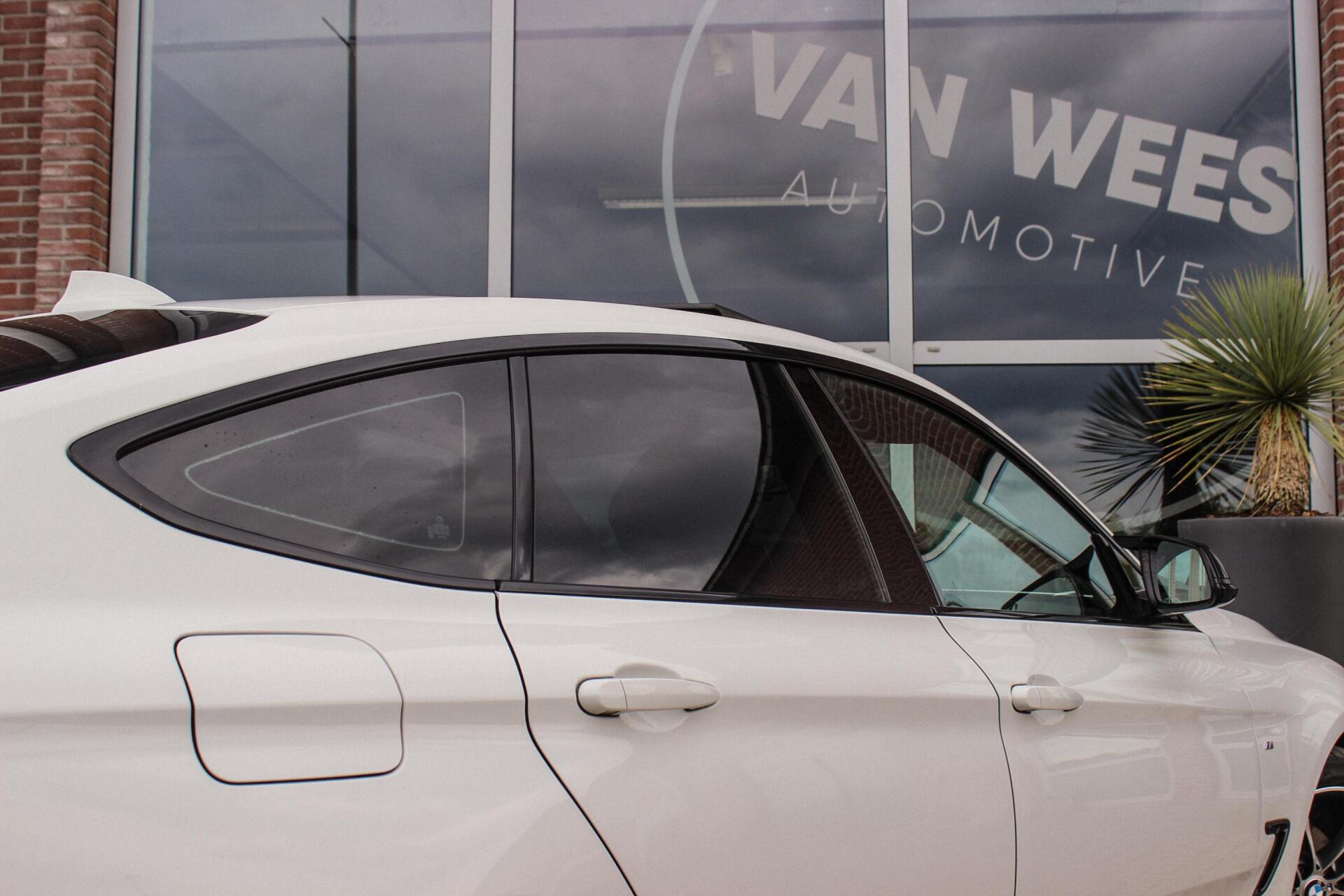 Foto van BMW 320i