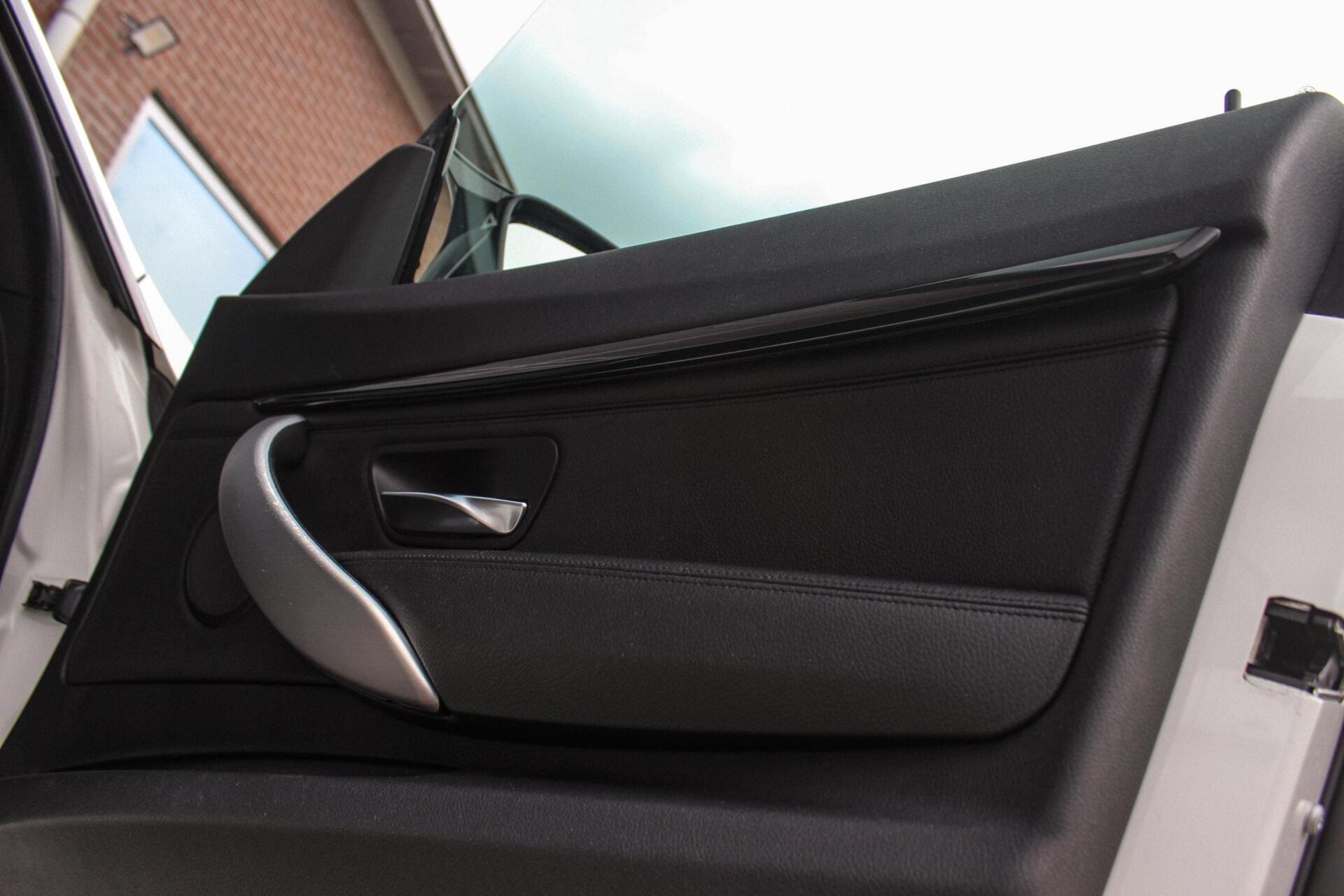 Foto van BMW 320i