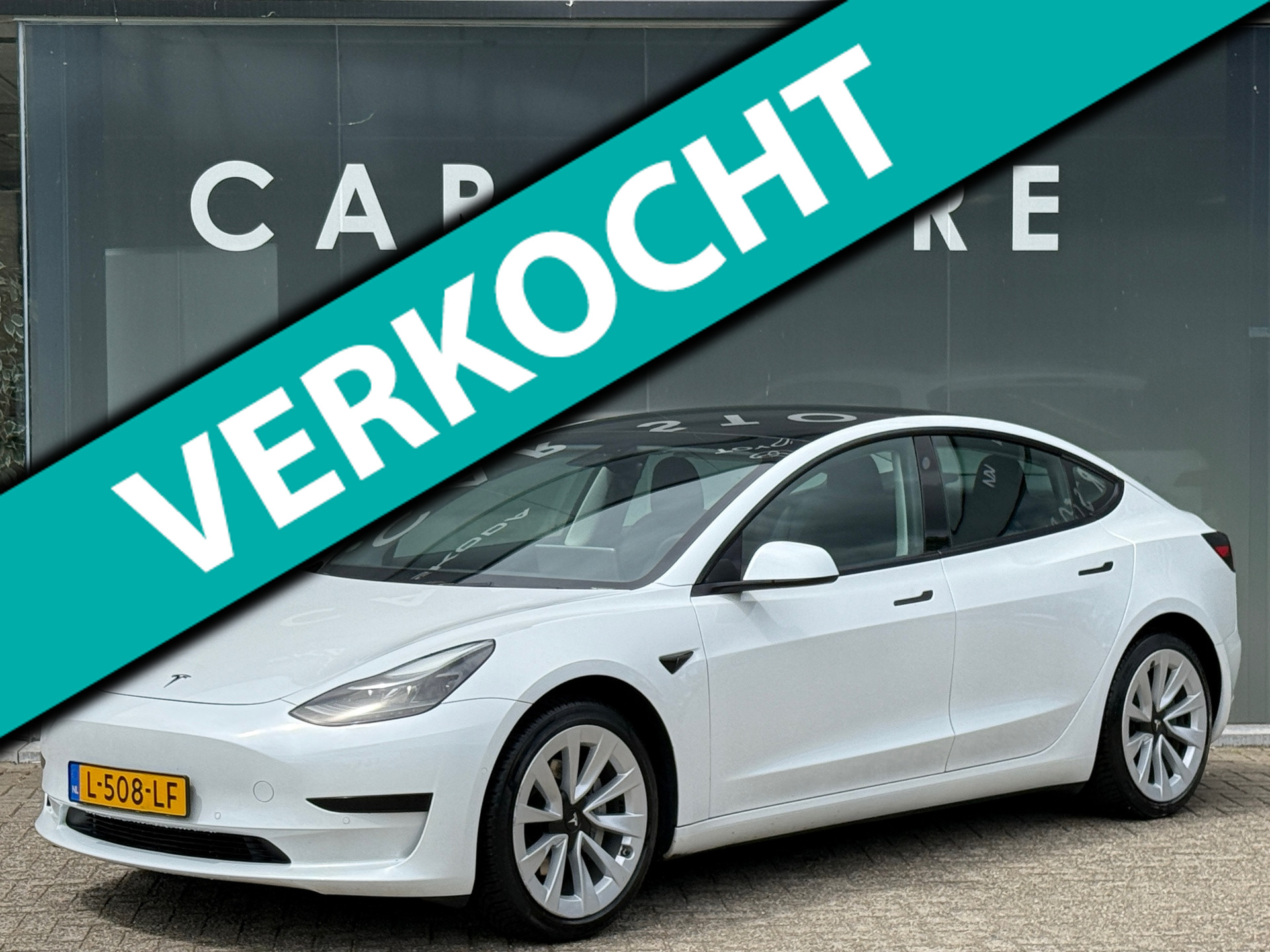 Tesla Model 3 Standard RWD Plus 60 kWh LFP FACELIFT 93% SOH TREKHAAK AUTOPILOT 2021 - voorkant