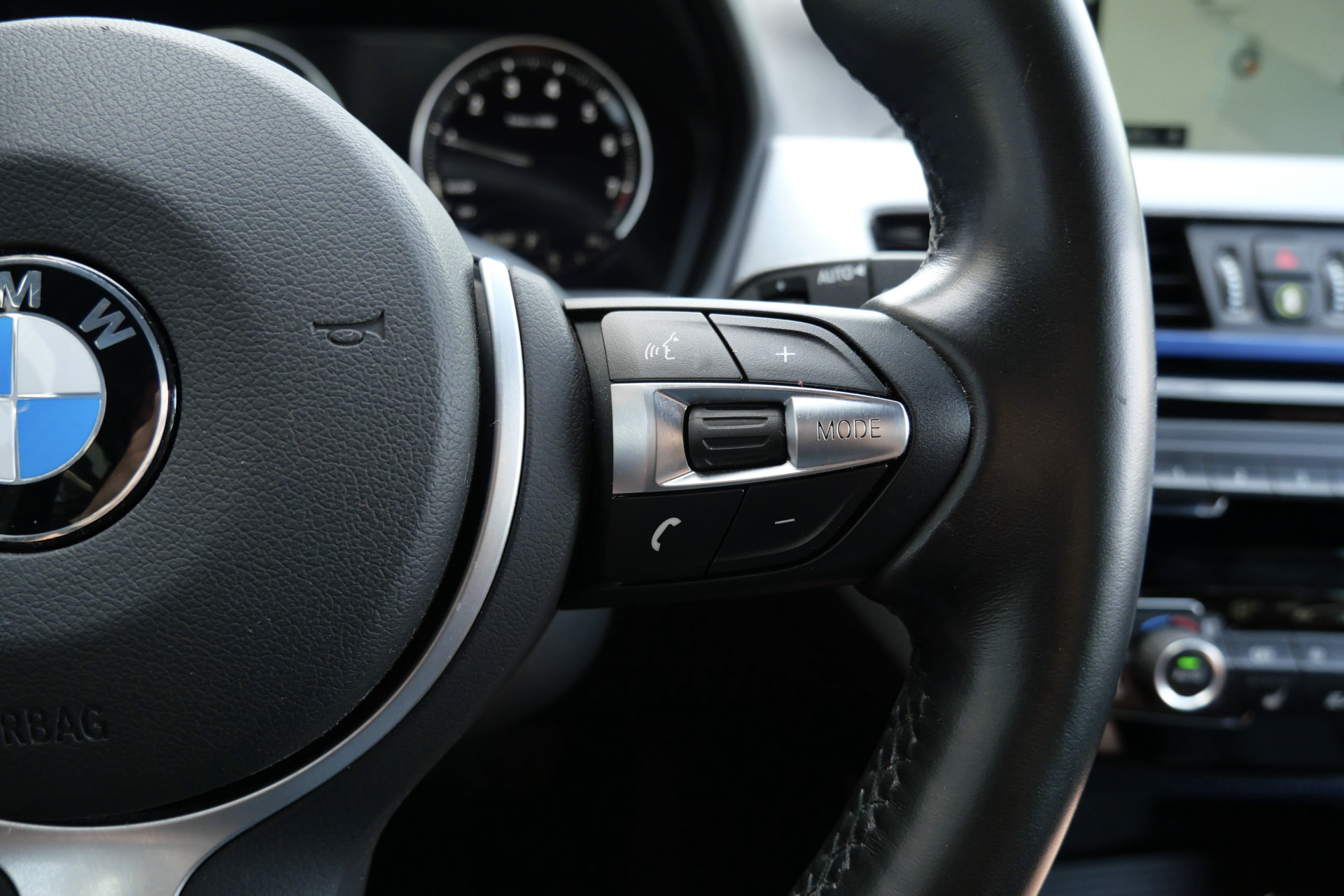 Foto van BMW X1 Sdrive18i