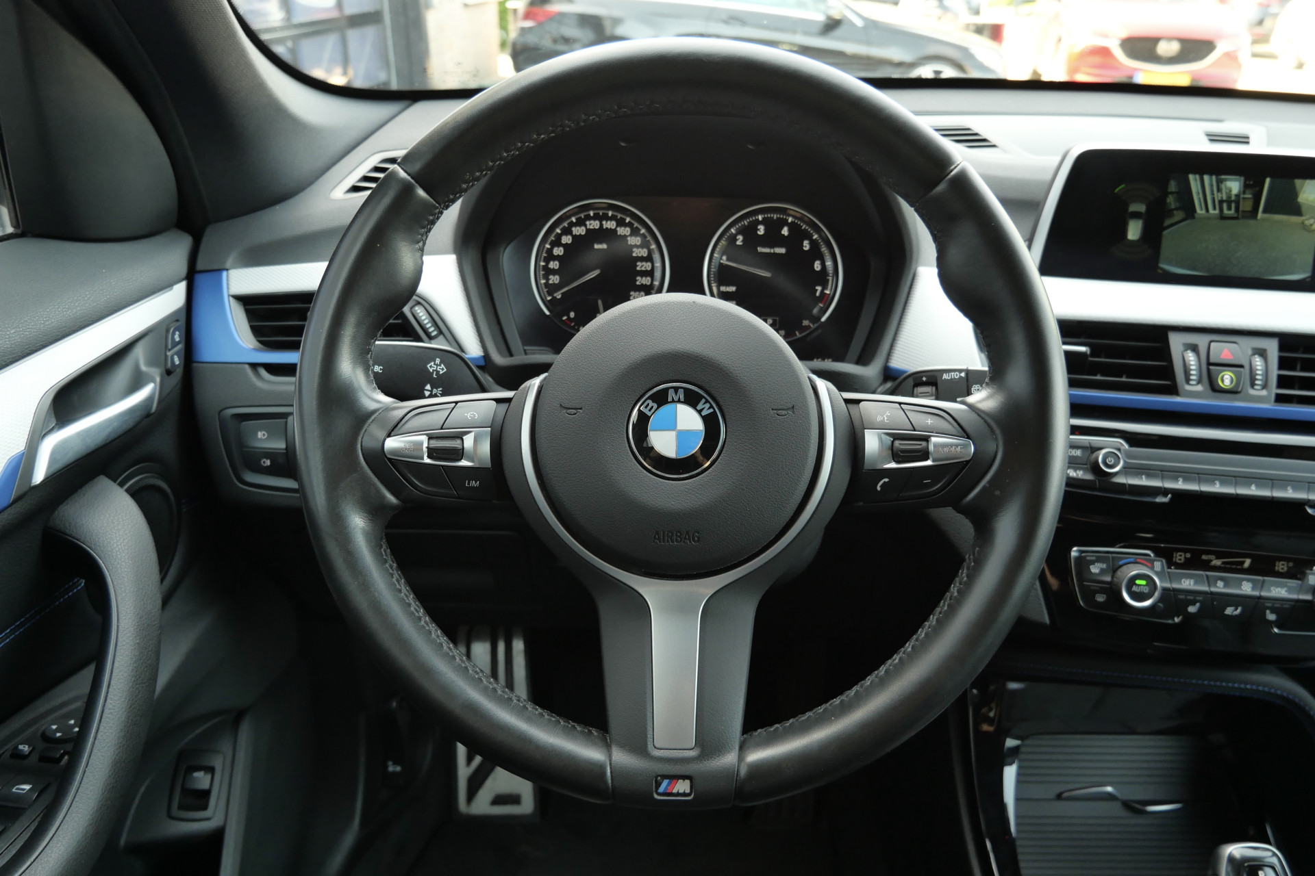 Foto van BMW X1 Sdrive18i