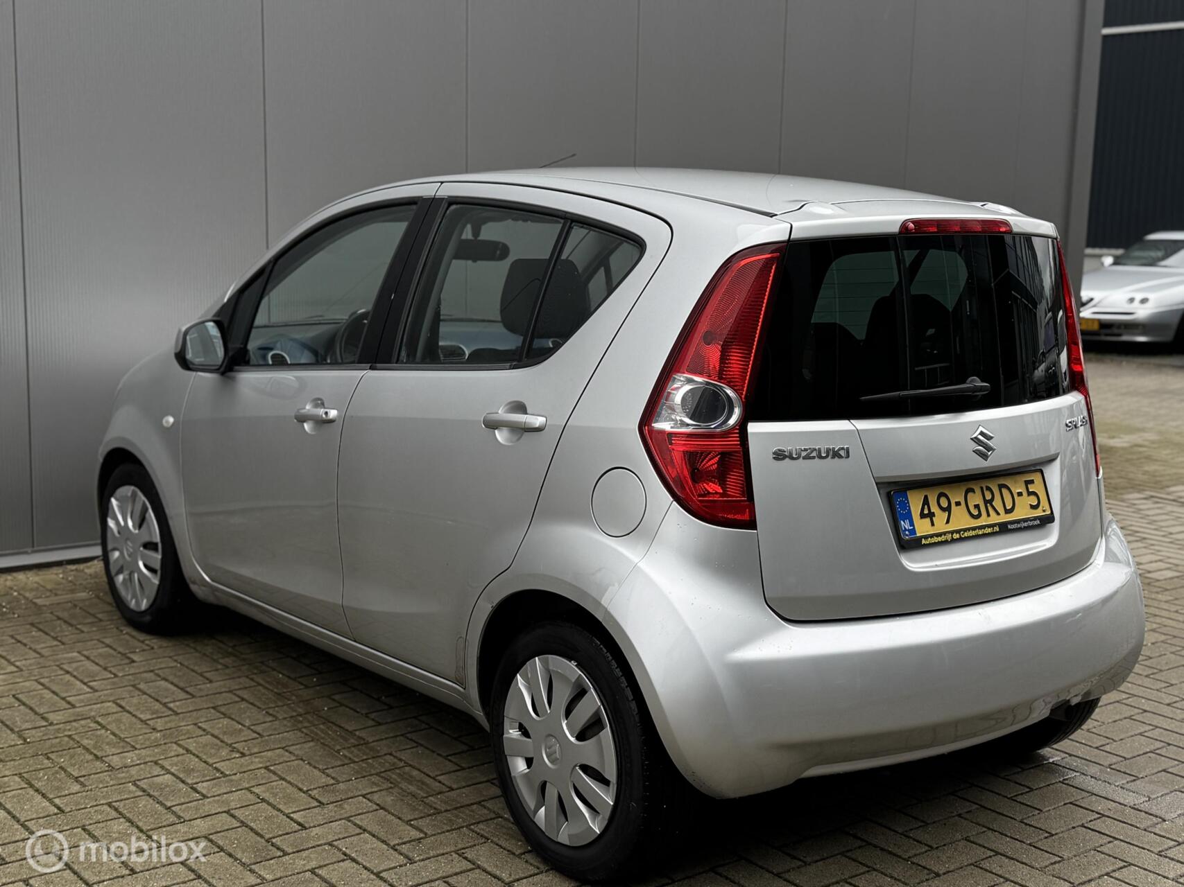 Foto van Suzuki Splash
