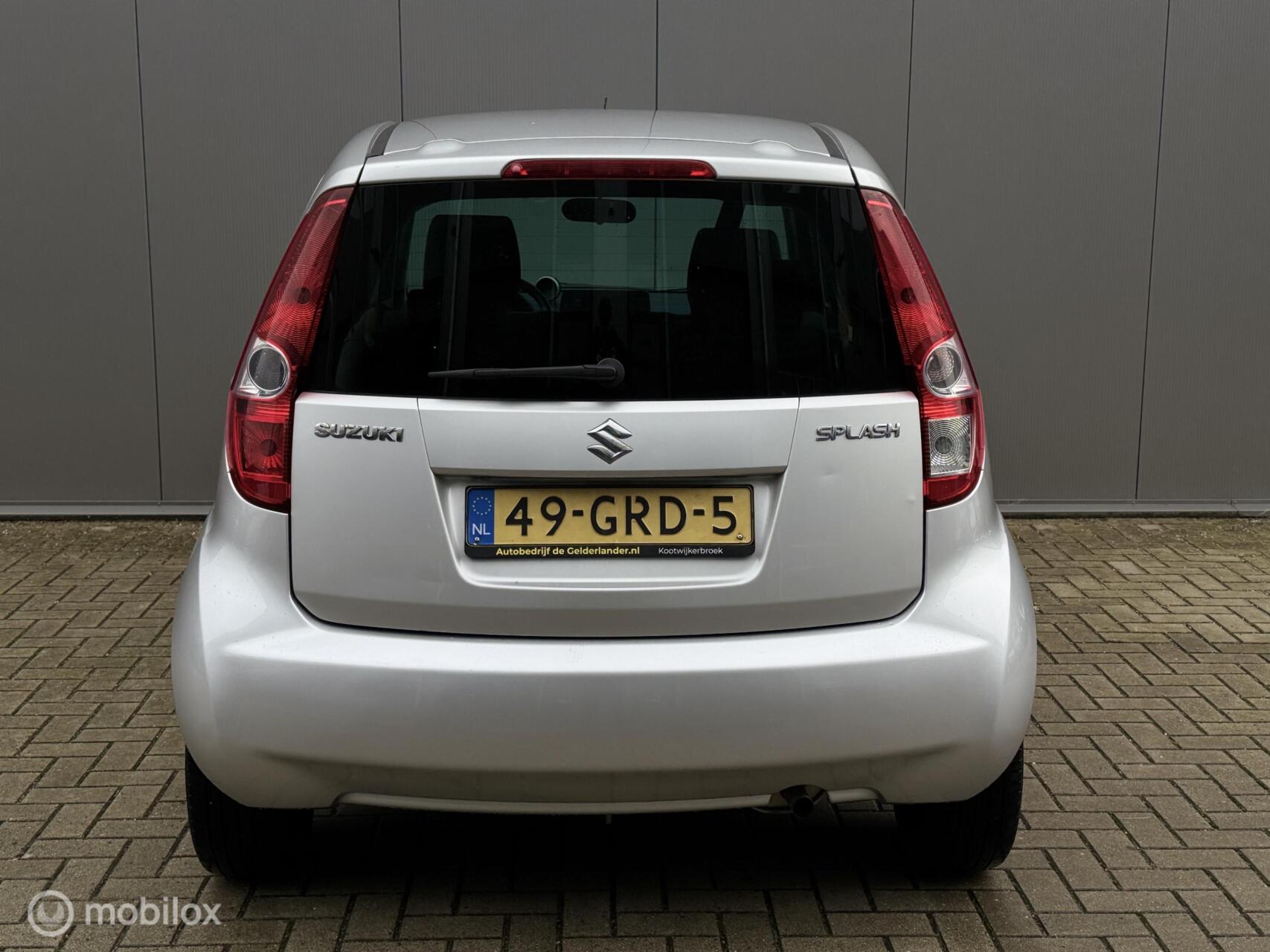 Foto van Suzuki Splash
