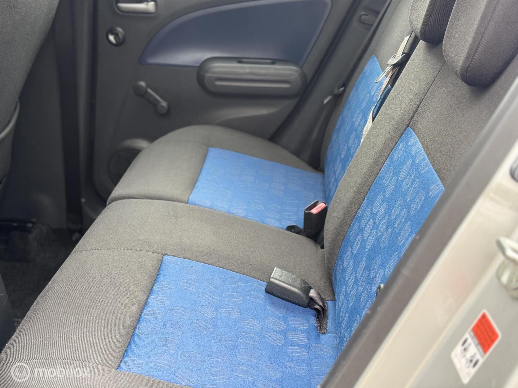 Foto van Suzuki Splash