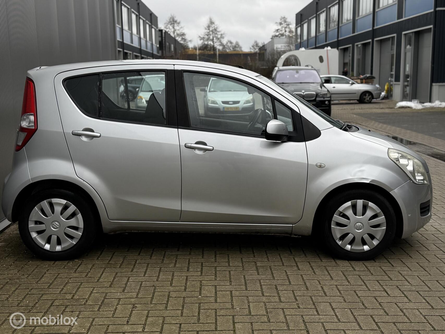 Foto van Suzuki Splash