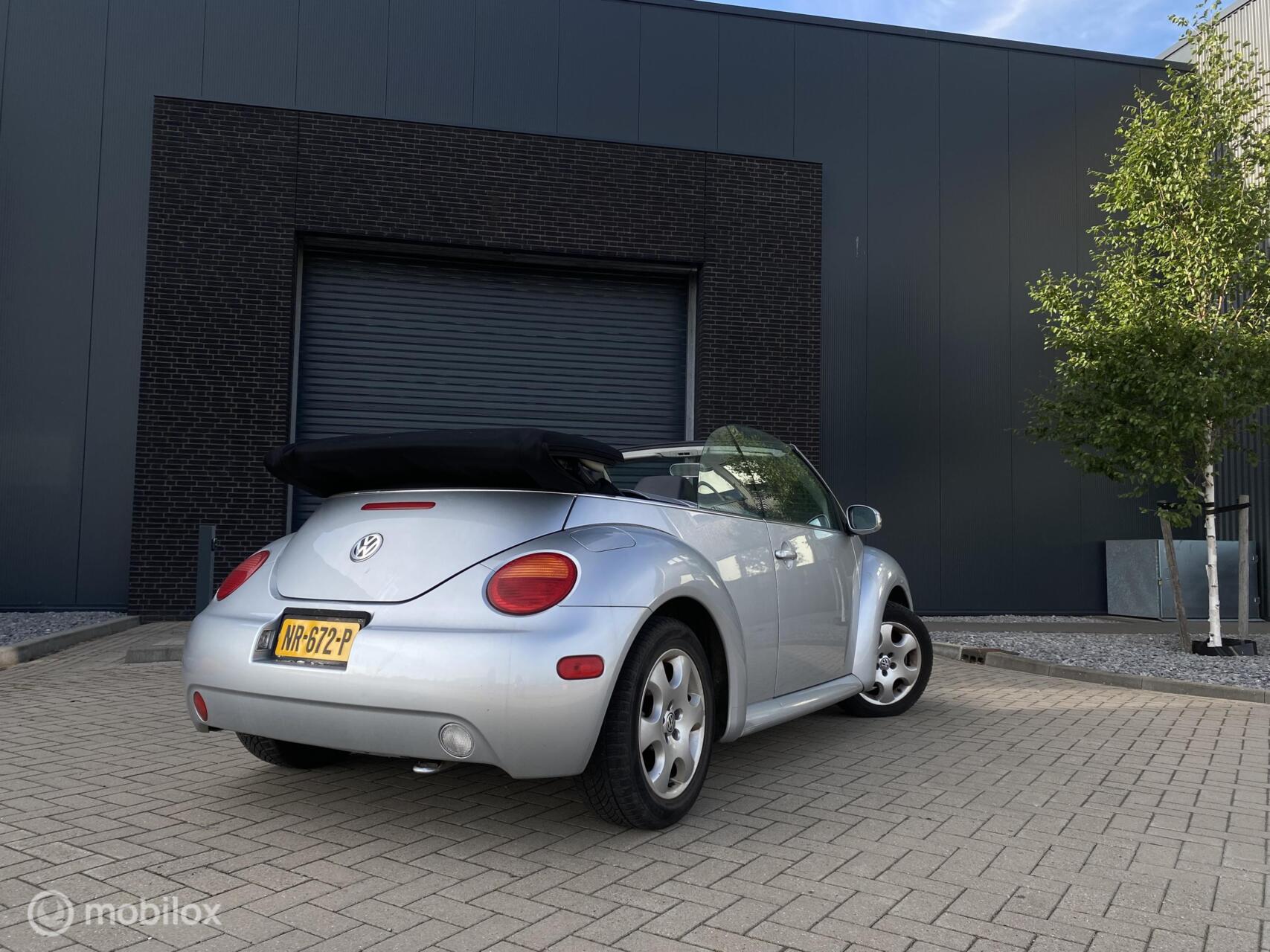 Foto van Volkswagen New Beetle Cabriolet
