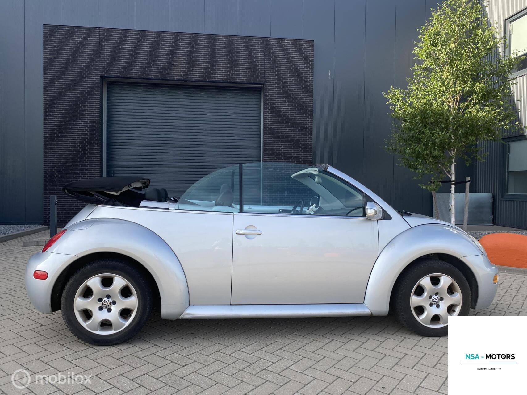 Foto van Volkswagen New Beetle Cabriolet