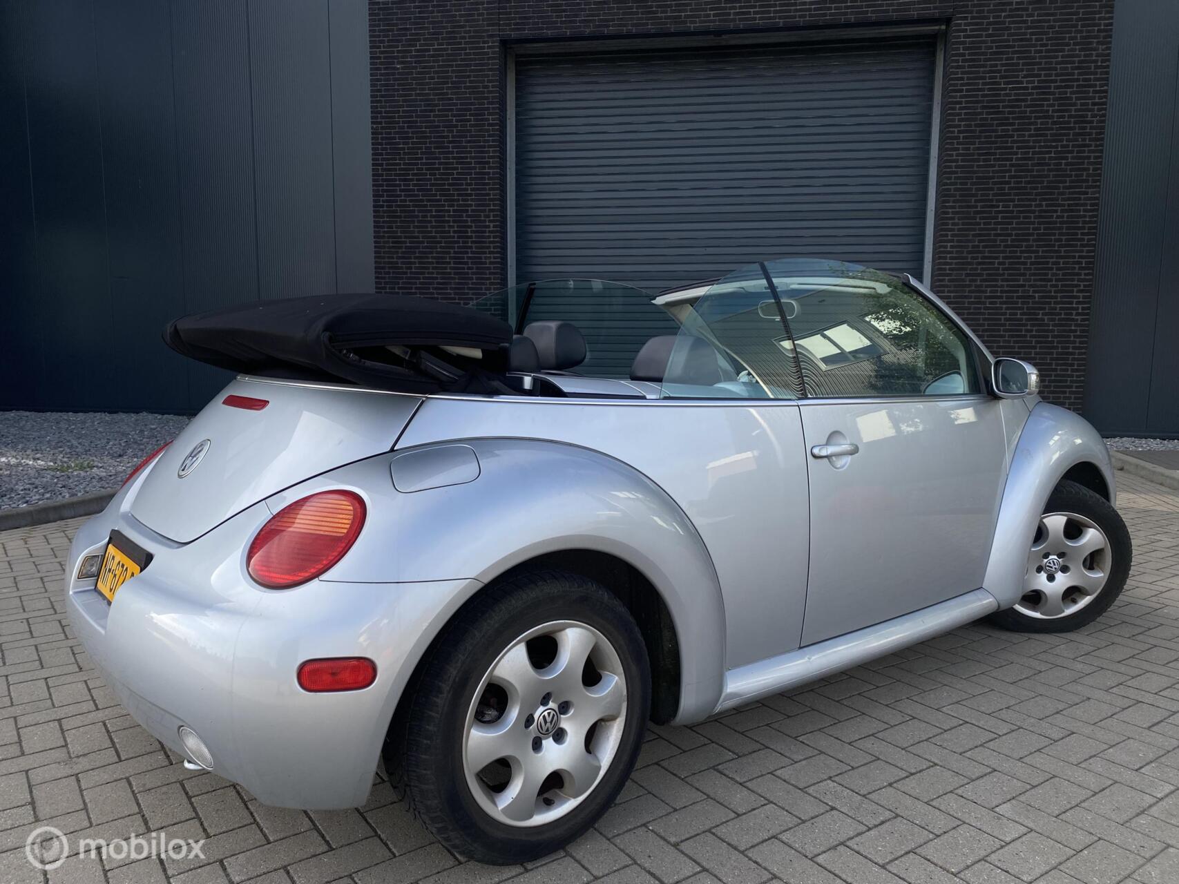 Foto van Volkswagen New Beetle Cabriolet