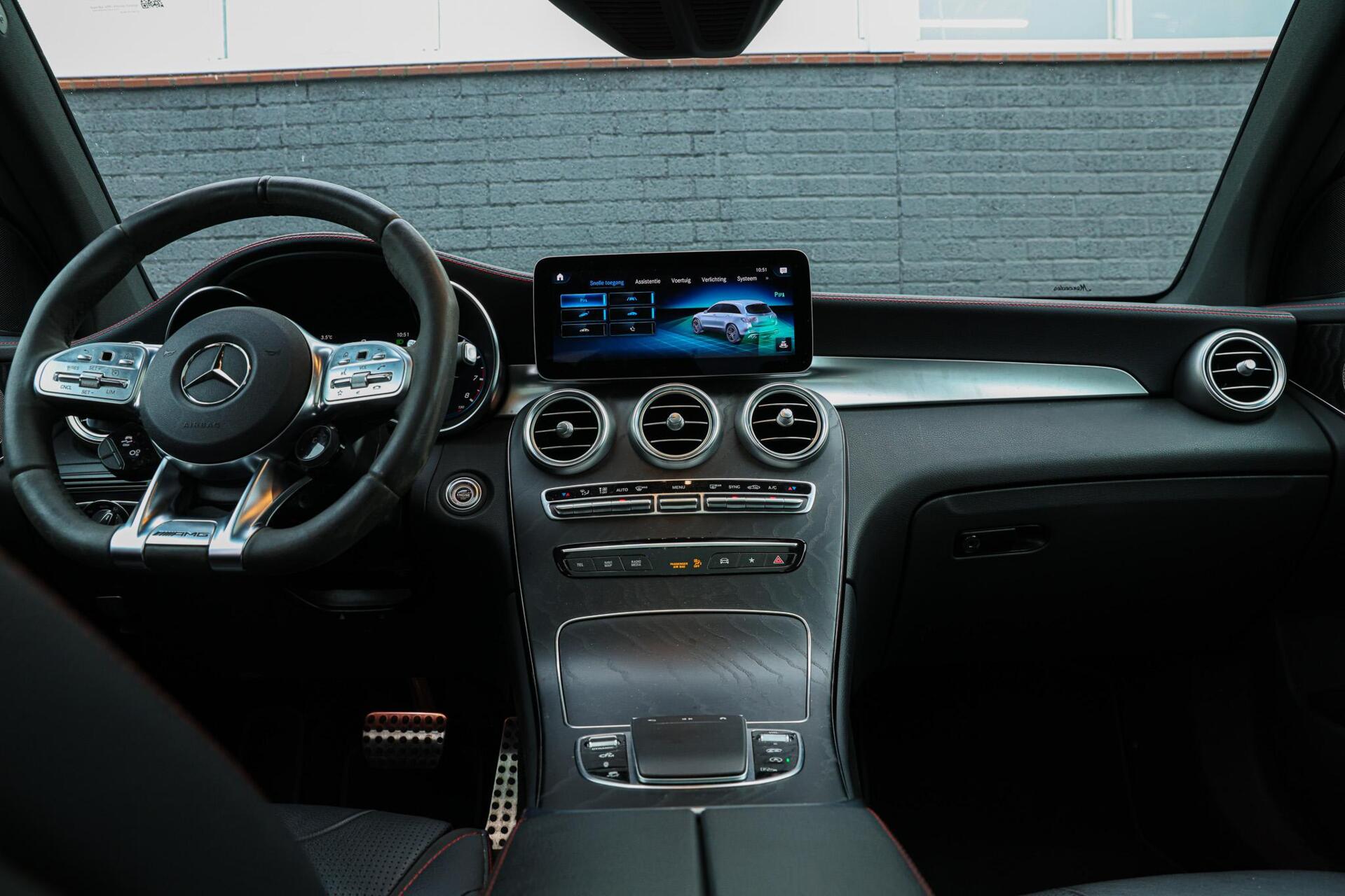 Foto van Mercedes-Benz AMG GLC 43 4Matic