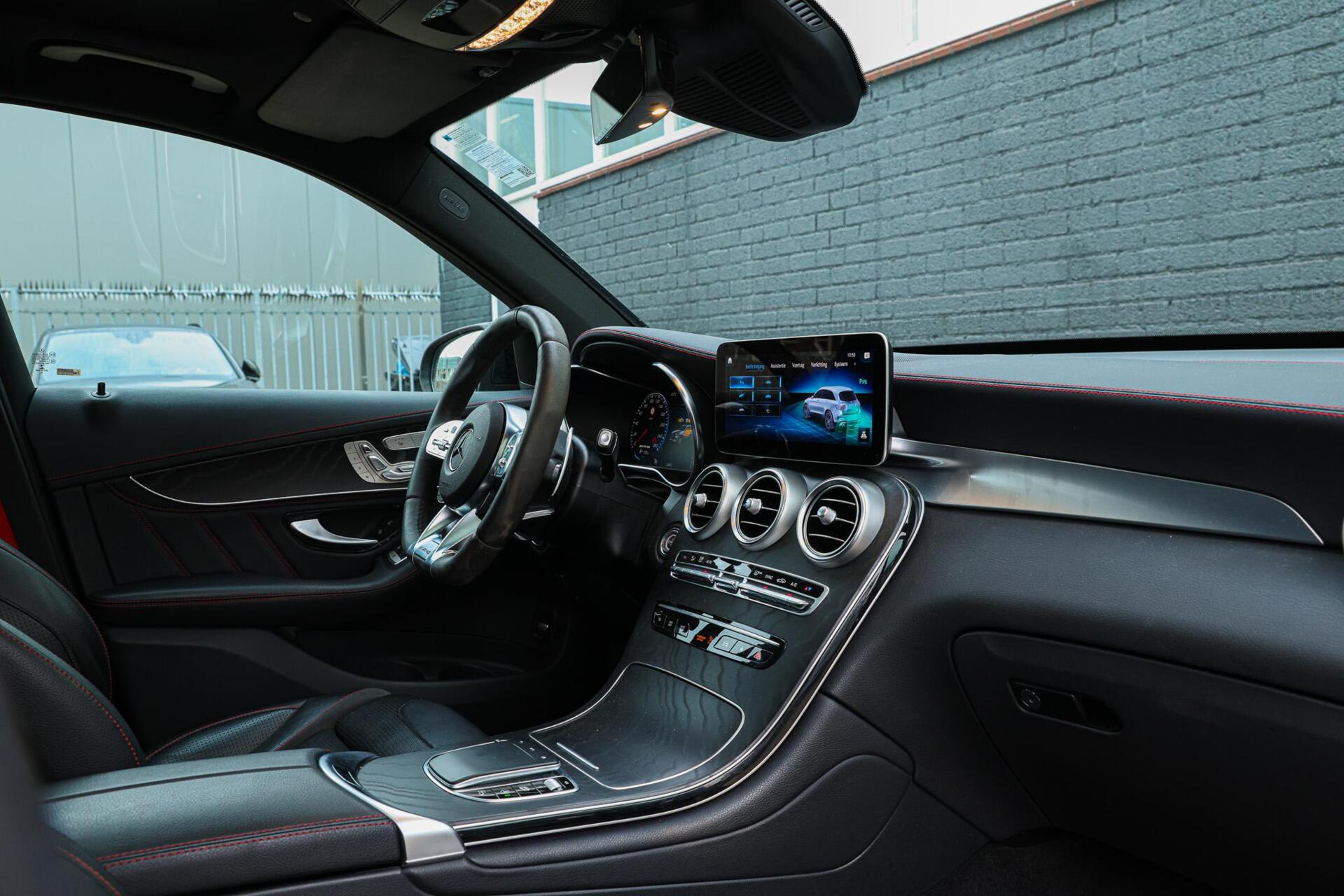 Foto van Mercedes-Benz AMG GLC 43 4Matic