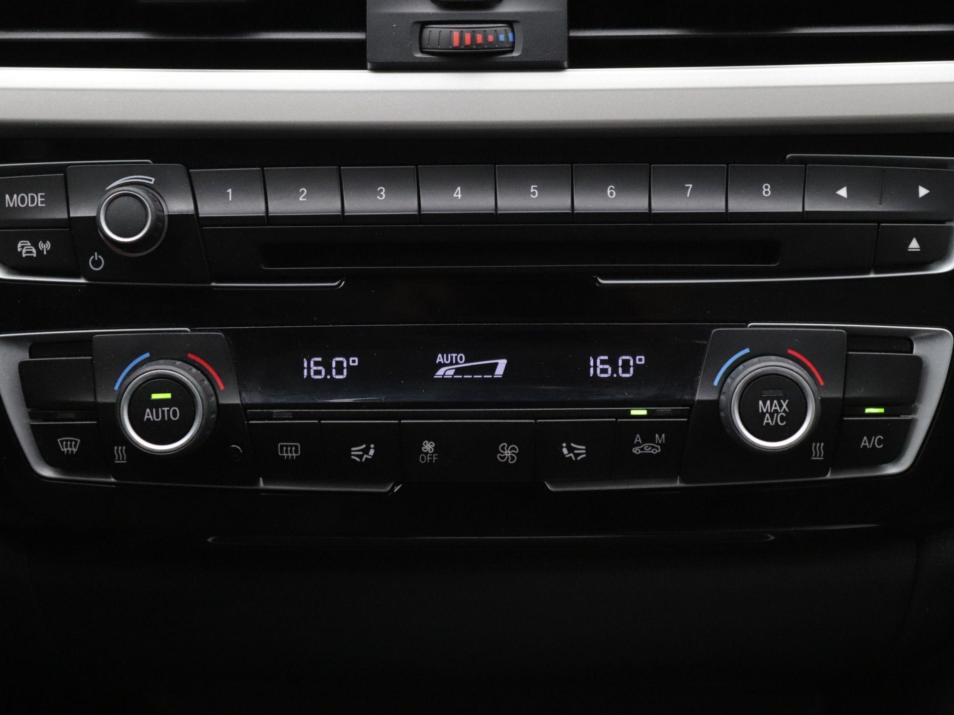 Foto van BMW 318i