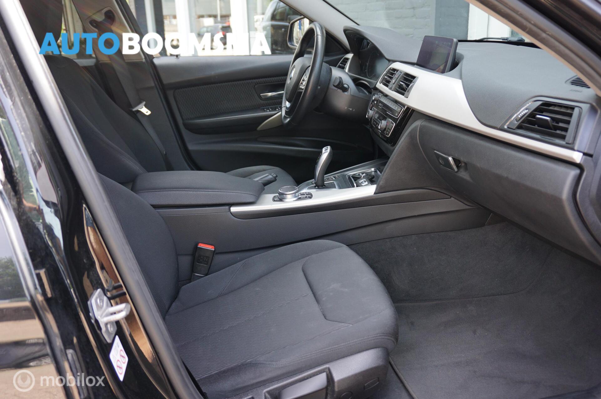 Foto van BMW 318i