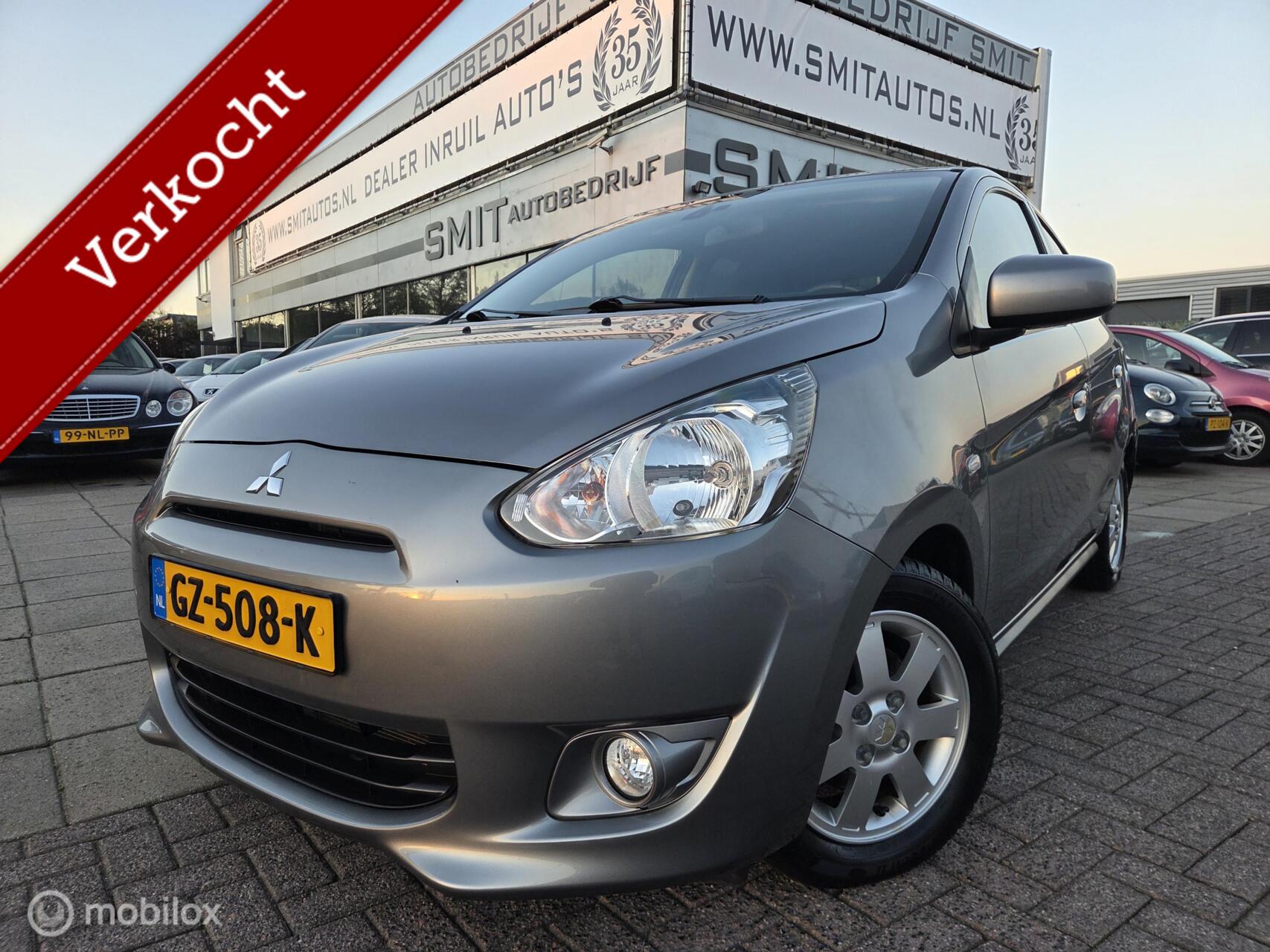 Mitsubishi Mitsubishi Space Star 1.0 Bright Aut/40.000KM/NLAuto/Dealer 2015 - voorkant