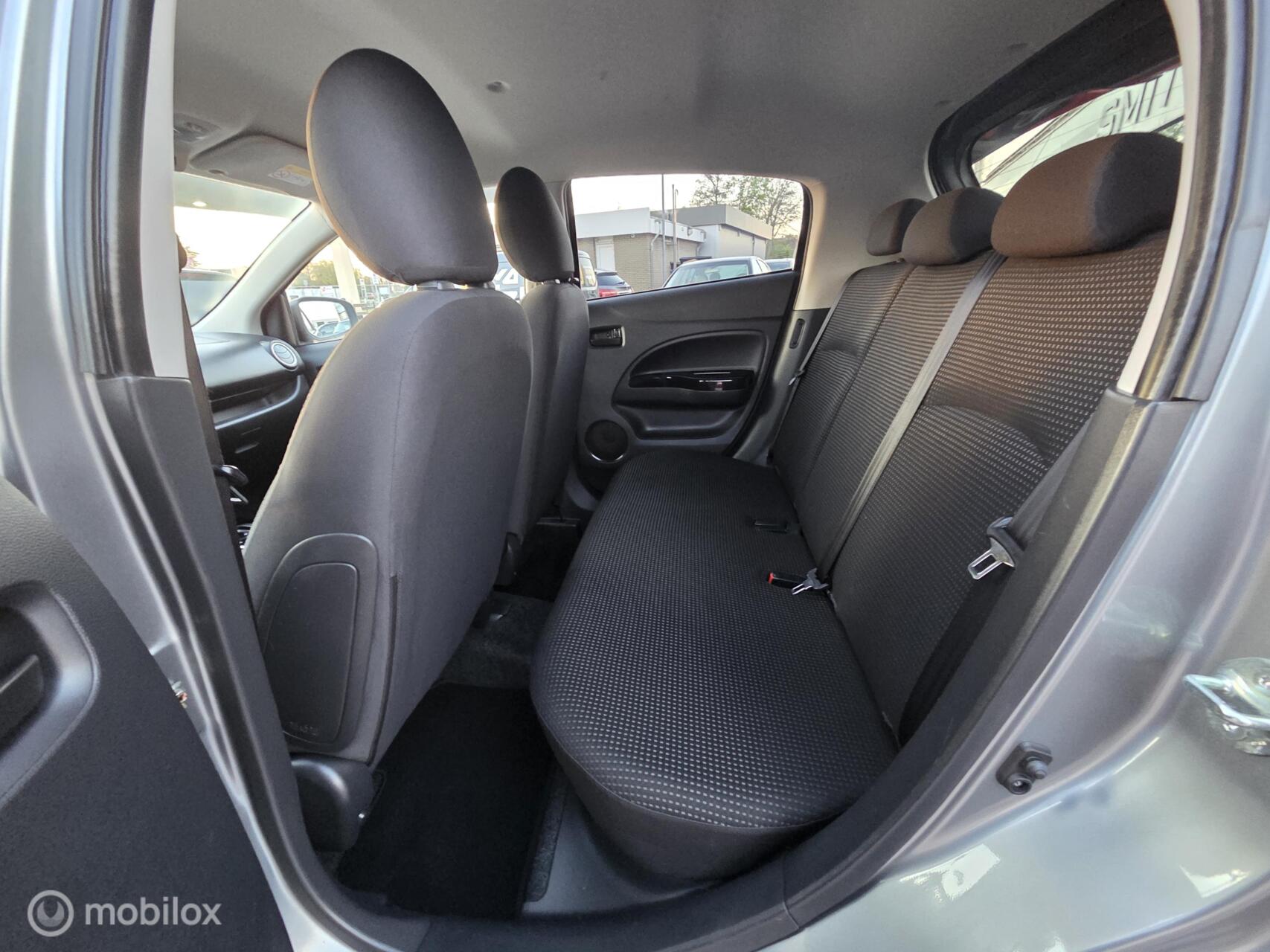 Foto van Mitsubishi Mitsubishi Space Star