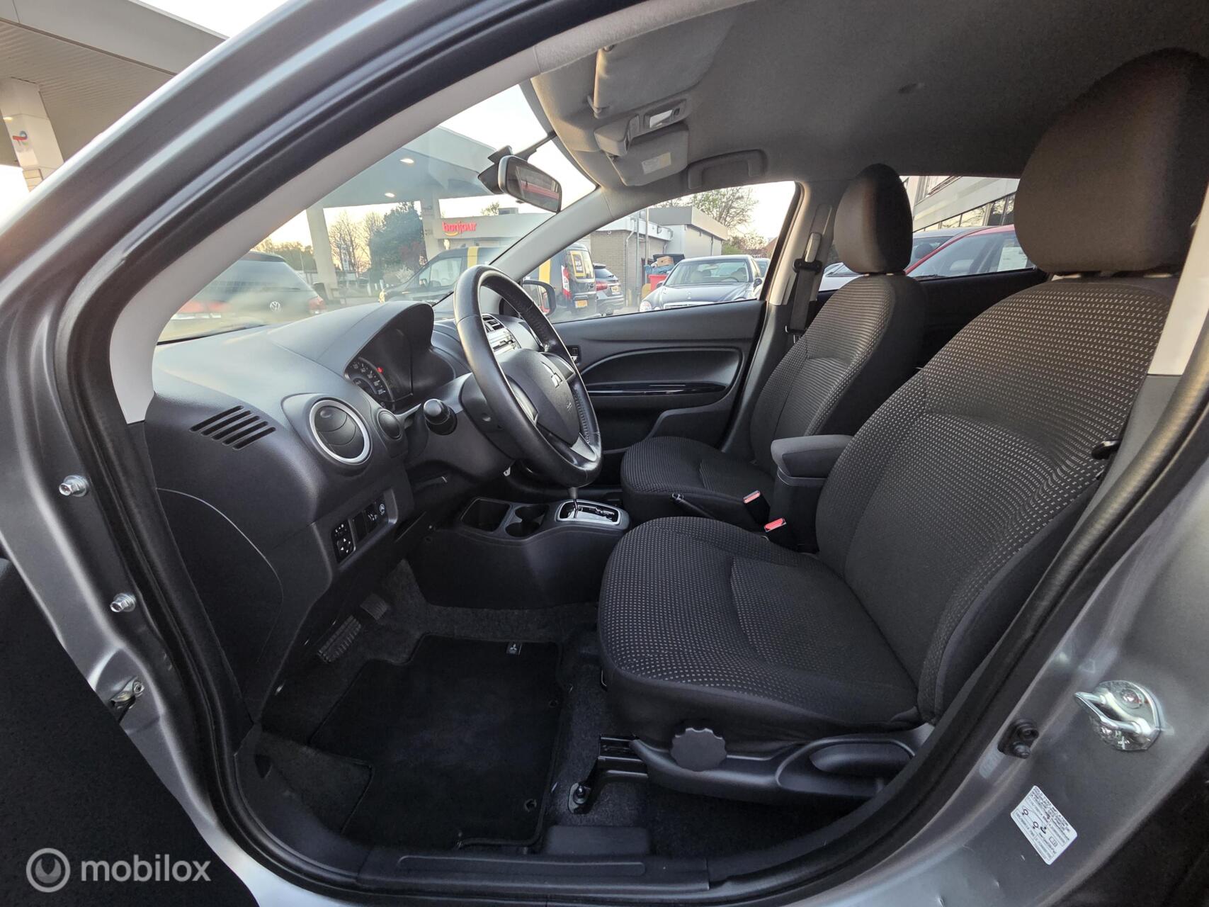 Foto van Mitsubishi Mitsubishi Space Star