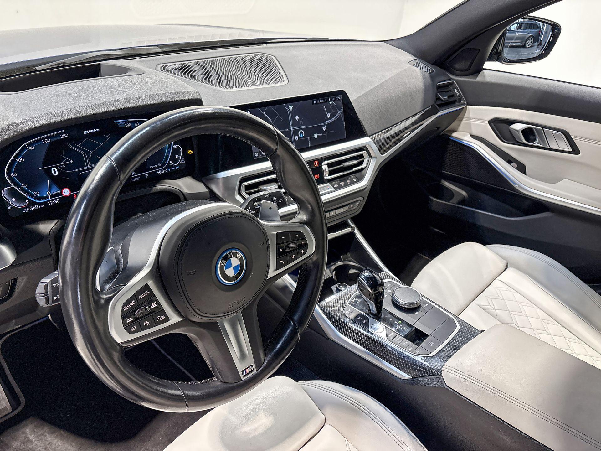 Foto van BMW 330e