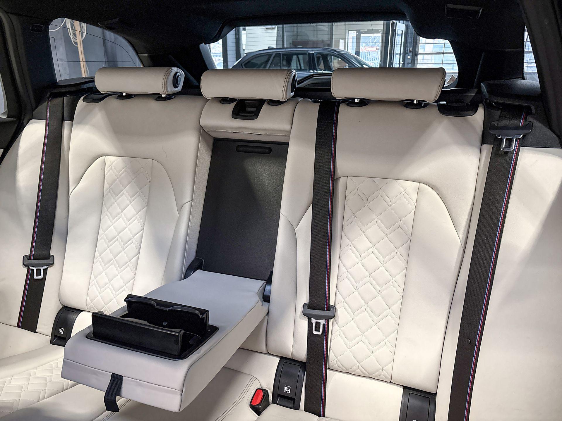 Foto van BMW 330e