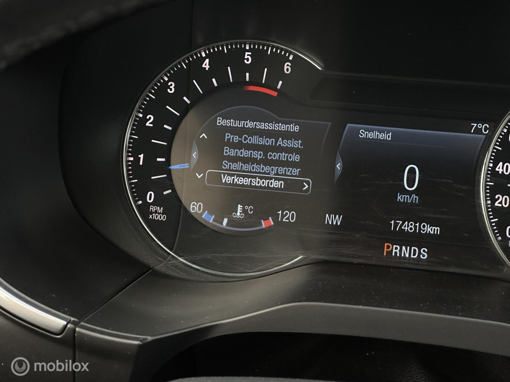 Foto van Ford Edge