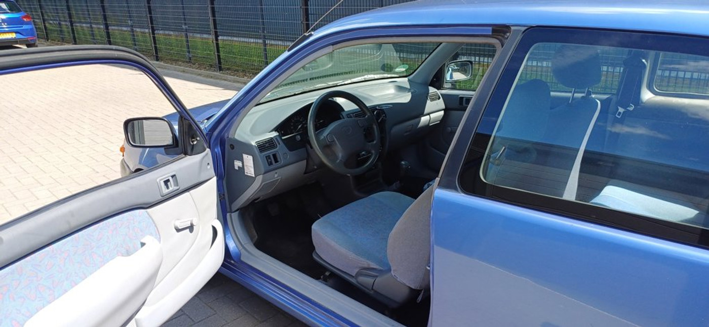 Foto van Toyota Starlet