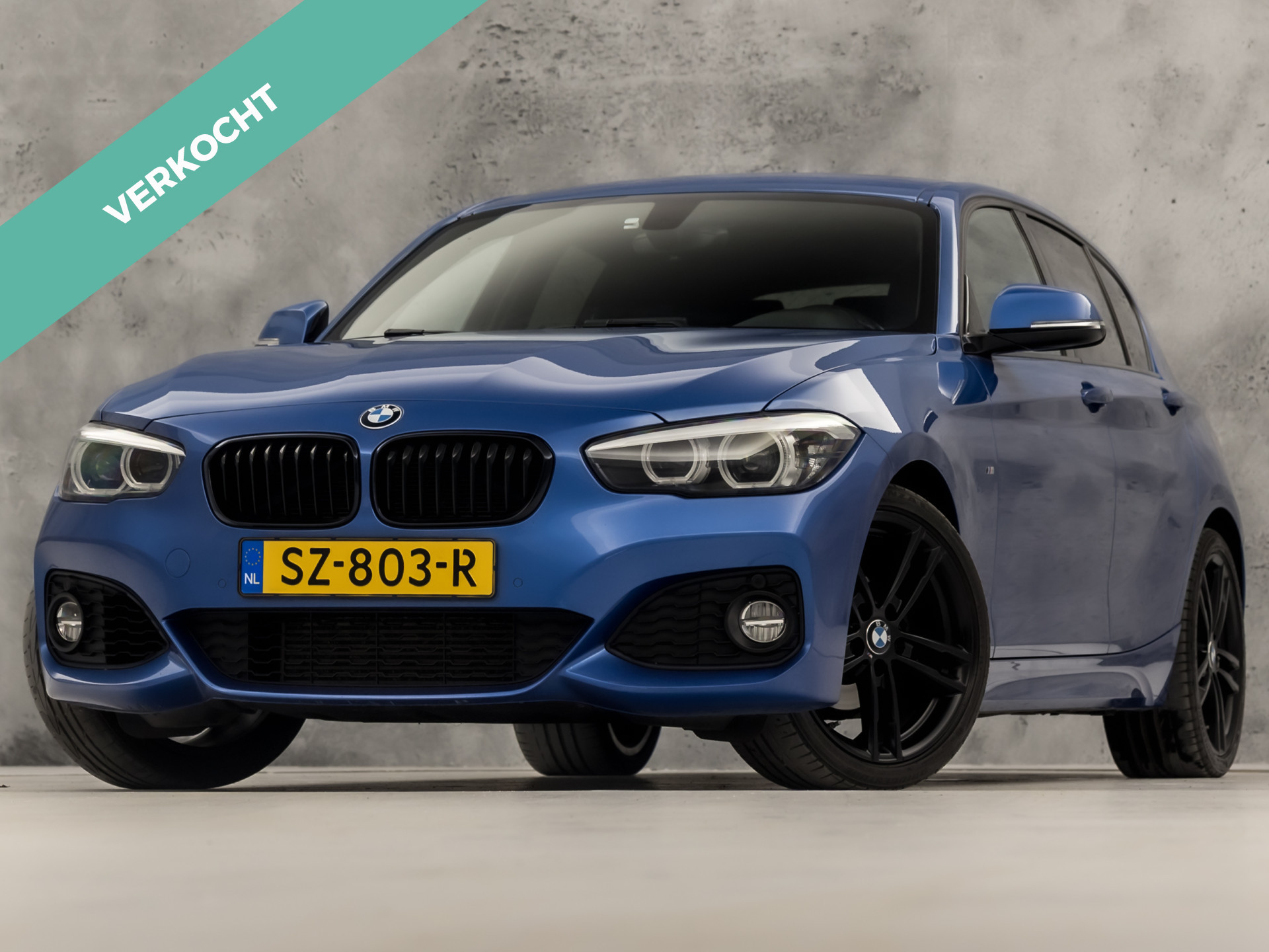 BMW 1-serie 118i High Executive 2018 - voorkant