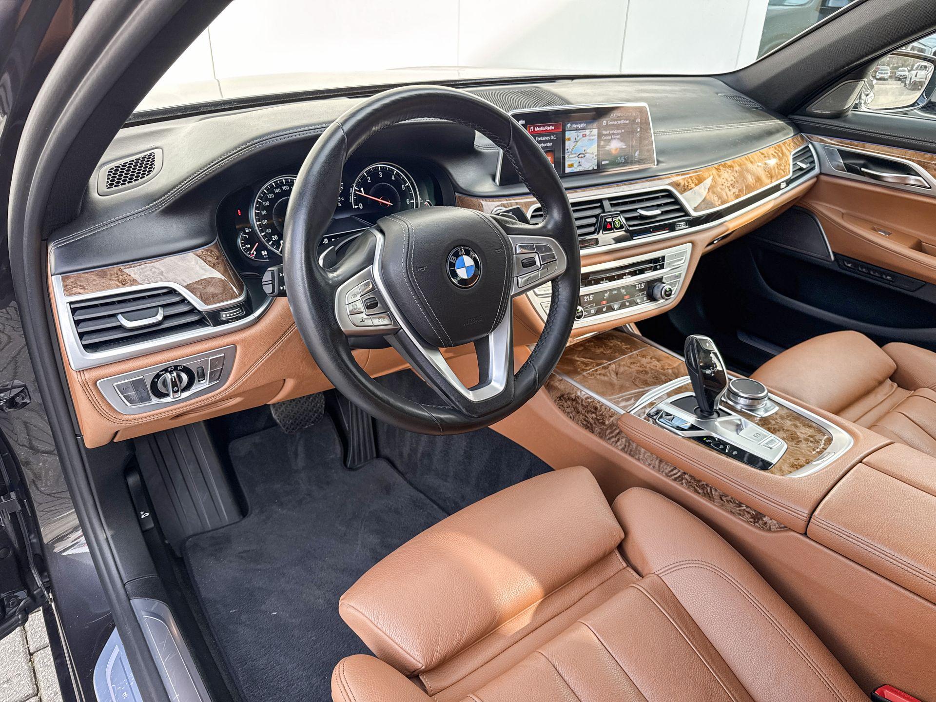 Foto van BMW 750i xDrive