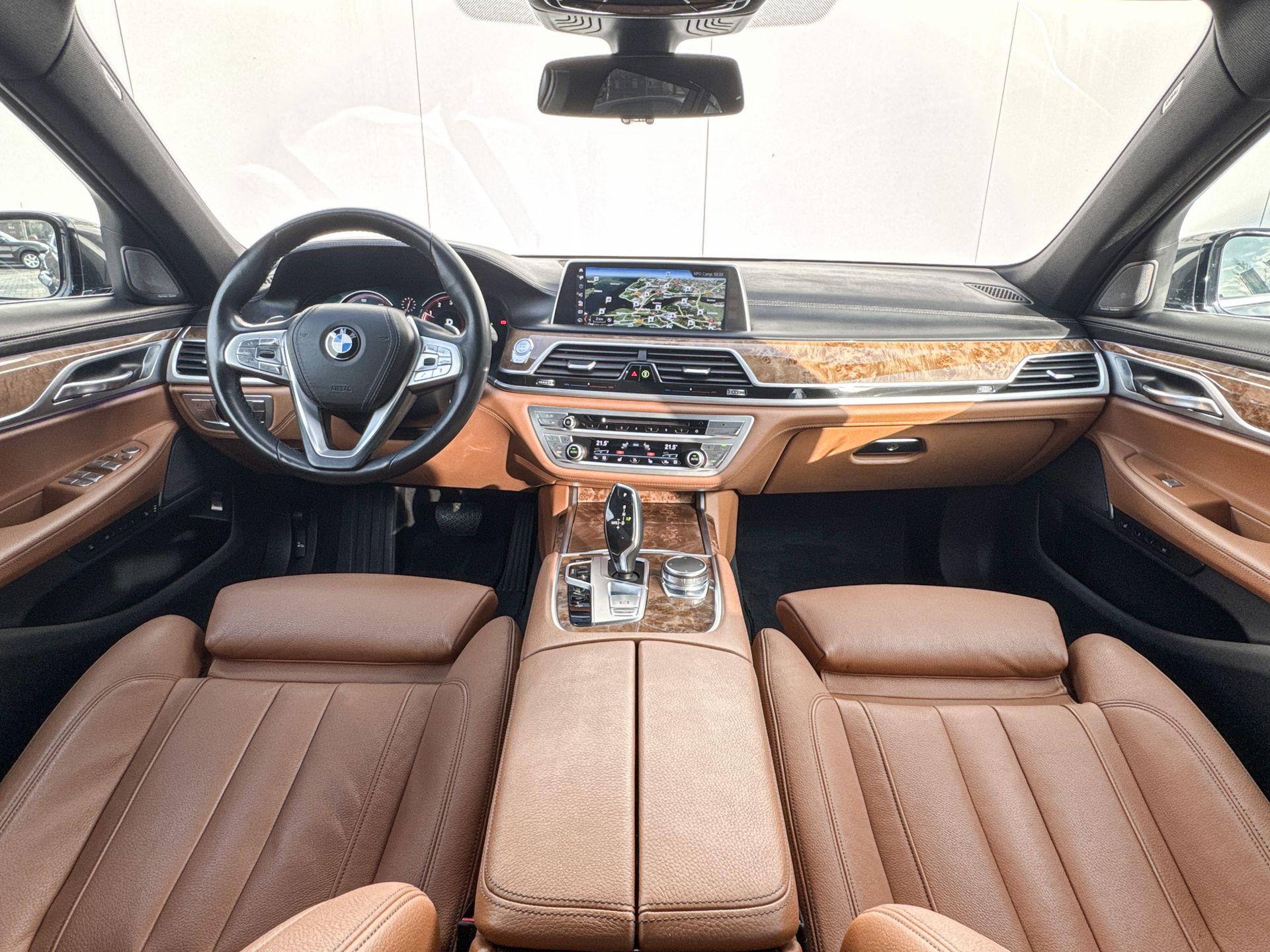 Foto van BMW 750i xDrive