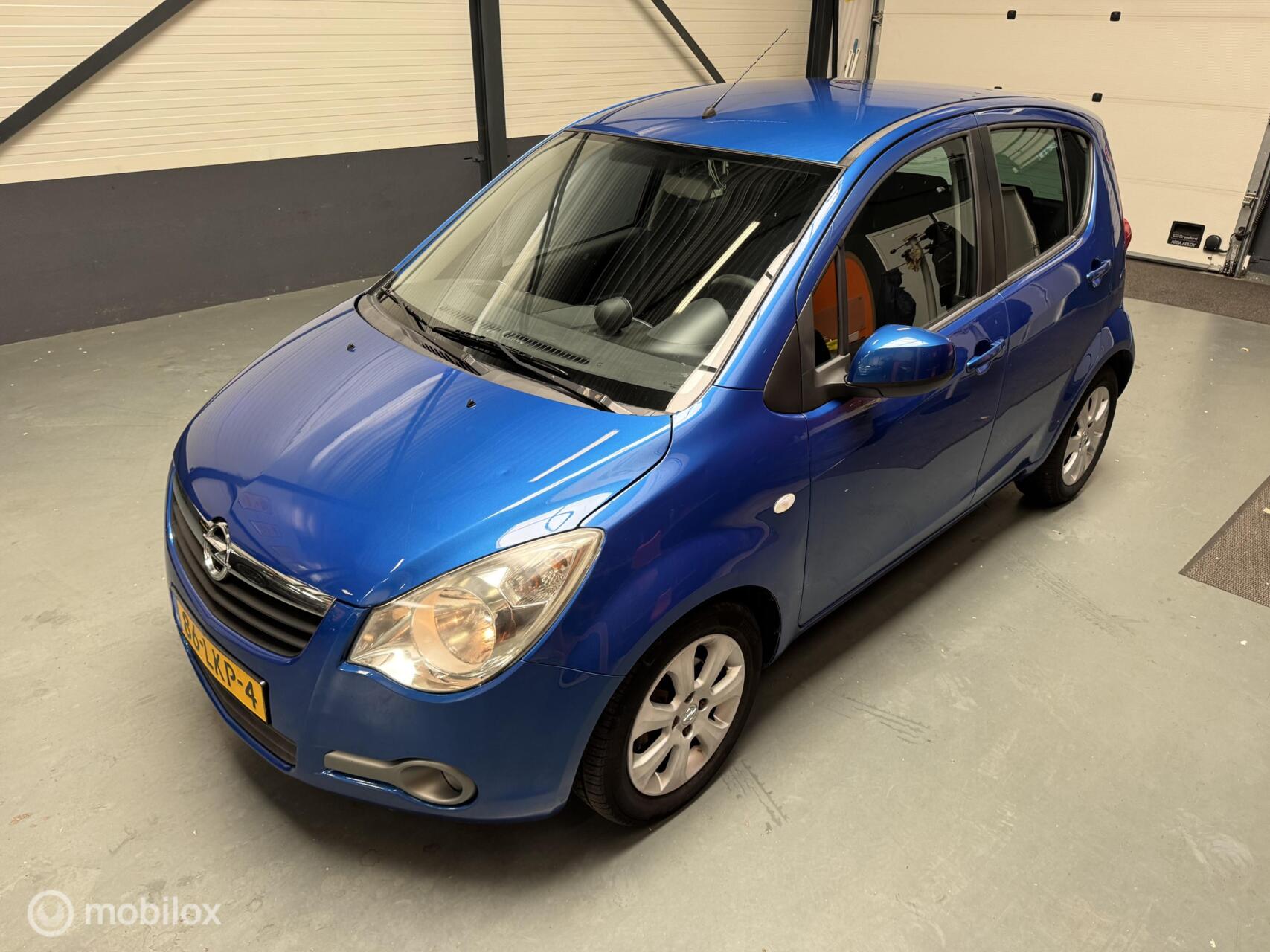 Foto van Opel Agila
