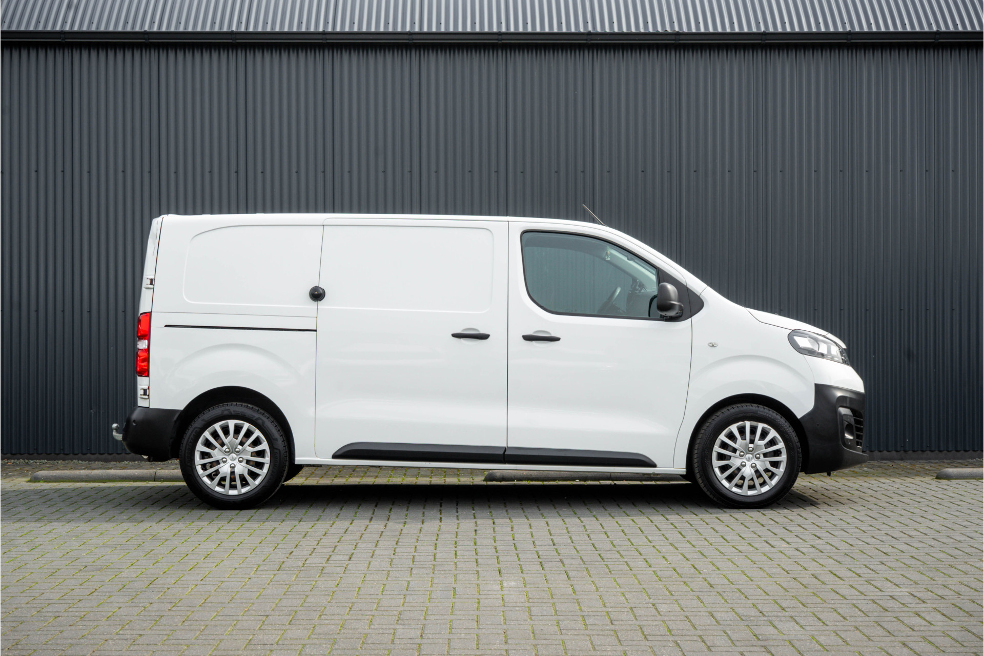 Foto van Opel Vivaro
