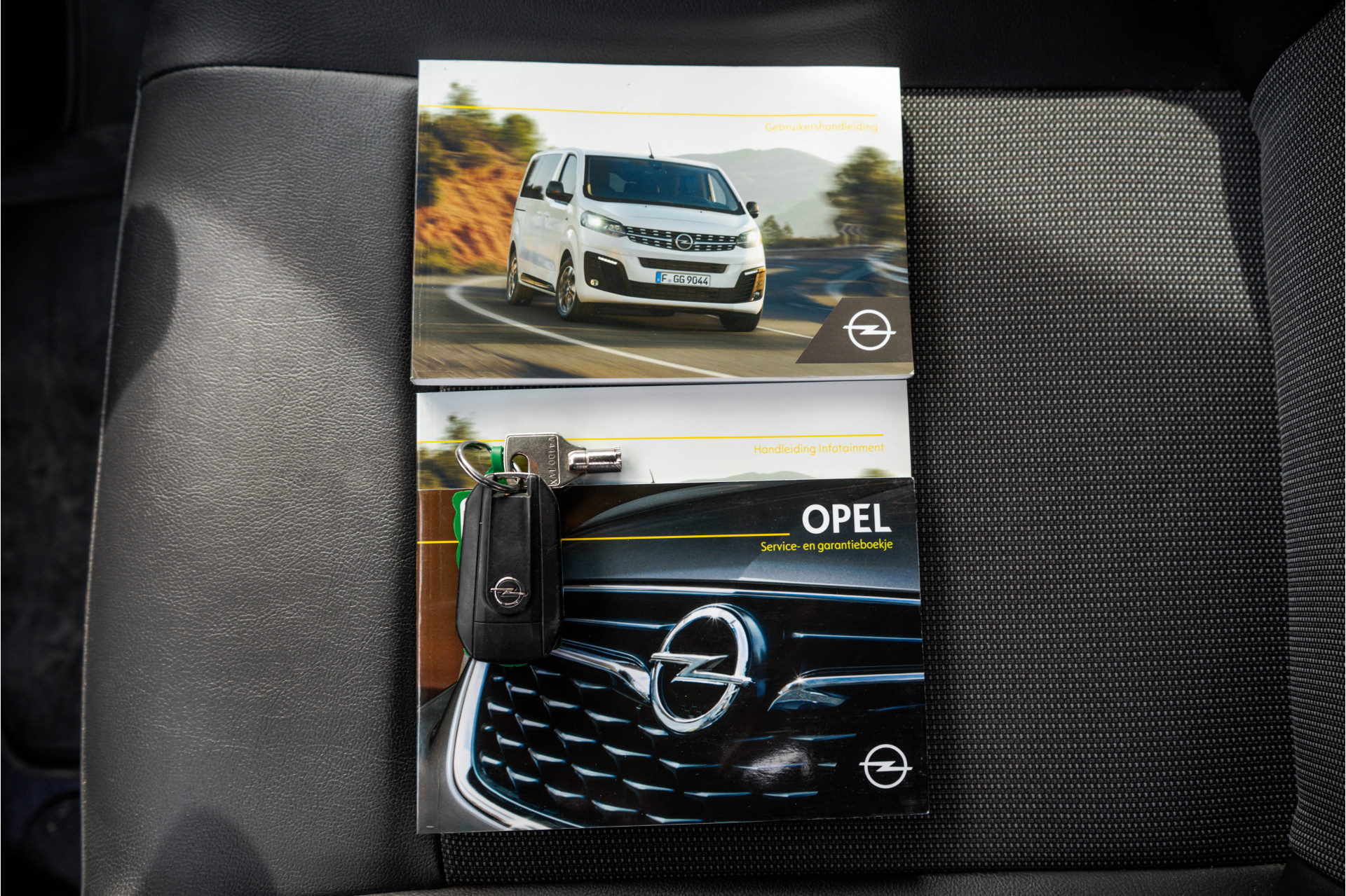Foto van Opel Vivaro