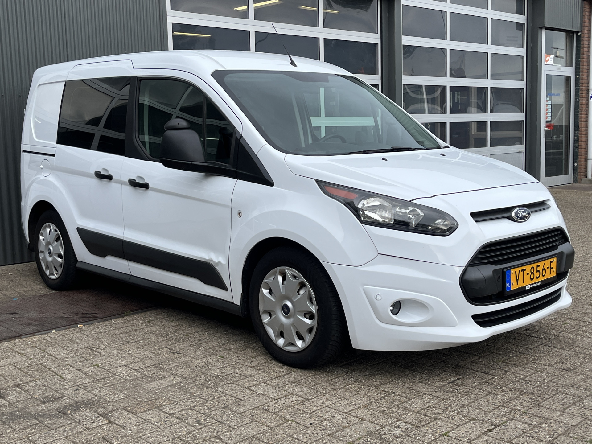 Ford Transit Connect 1.0 Ecoboost 2016 - voorkant