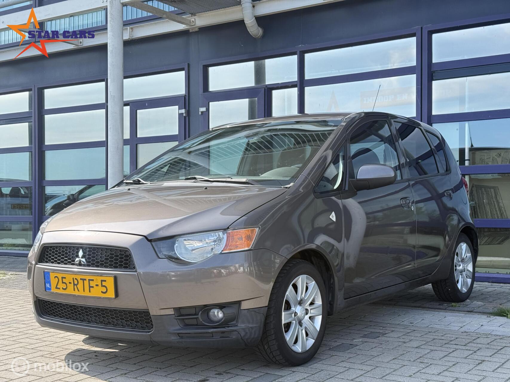 Foto van MITSUBISHI MITSUBISHI COLT