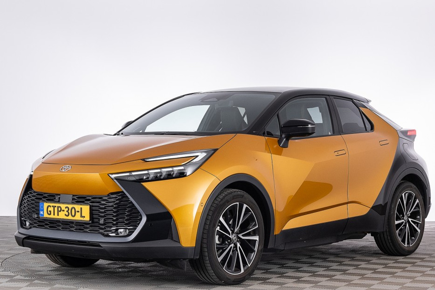 Foto van Toyota Toyota C-hr