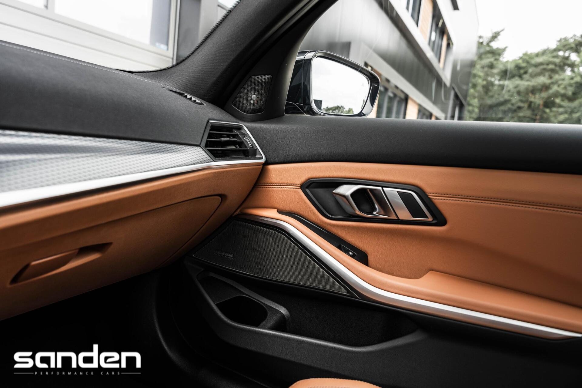 Foto van BMW 330e xDrive