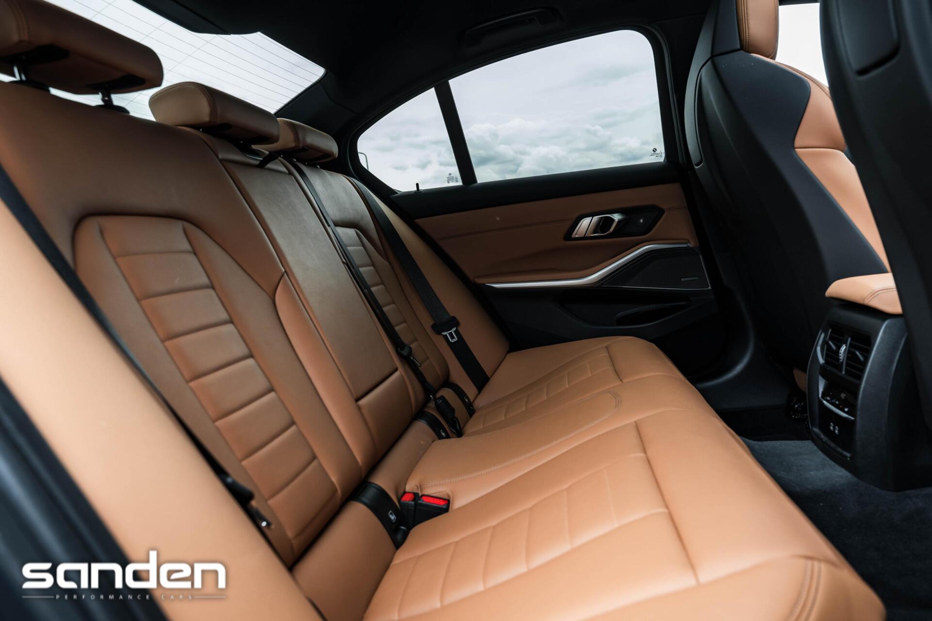 Foto van BMW 330e xDrive