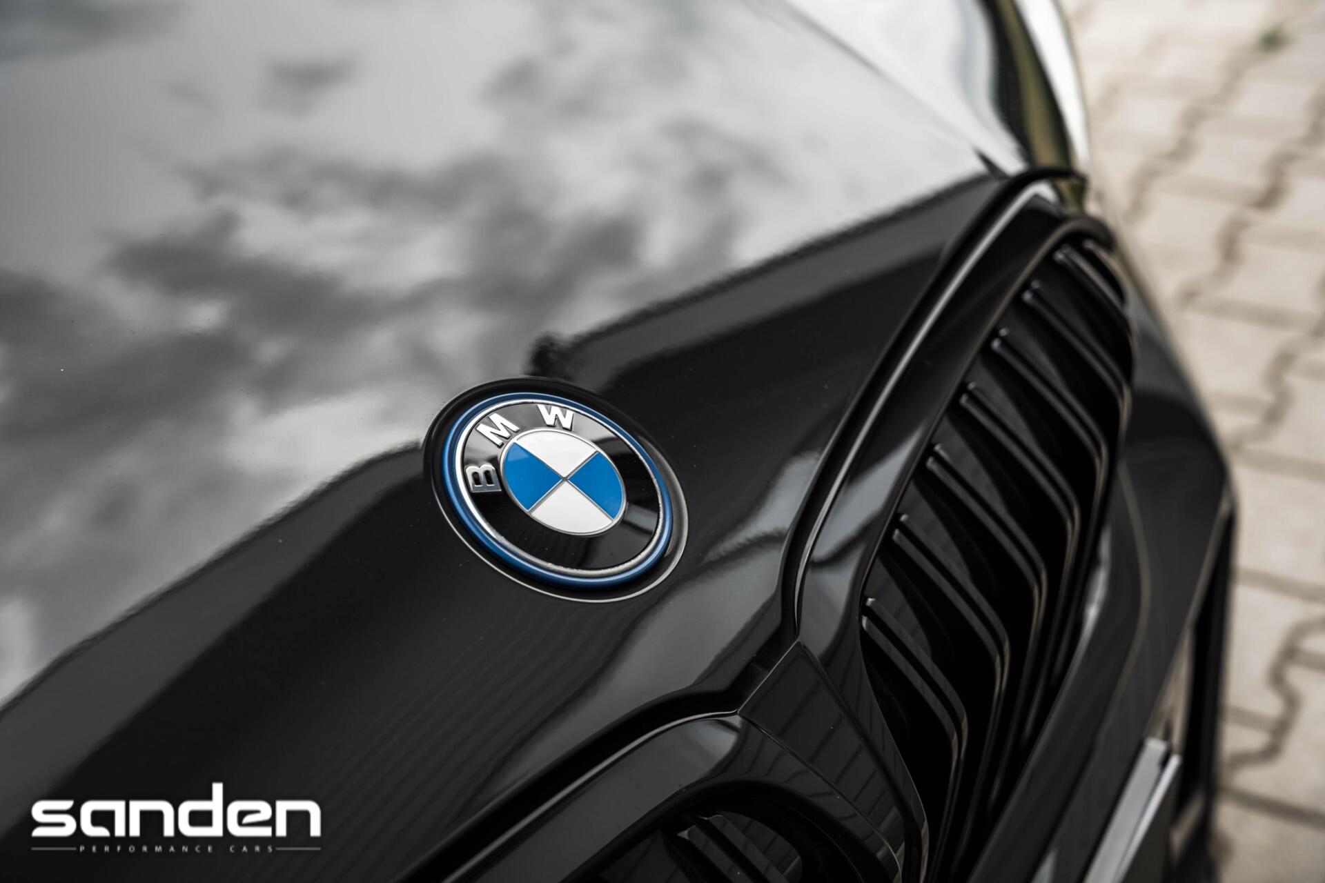 Foto van BMW 330e xDrive
