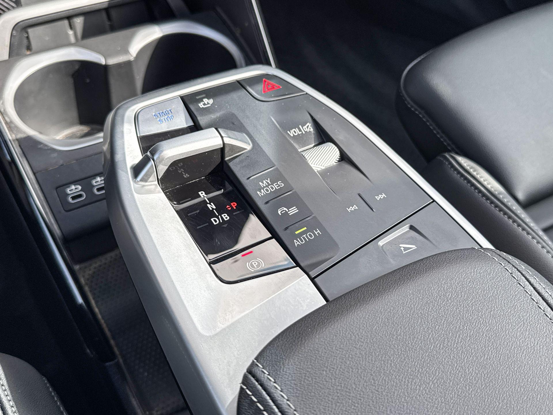 Foto van BMW Ix1 Xdrive30