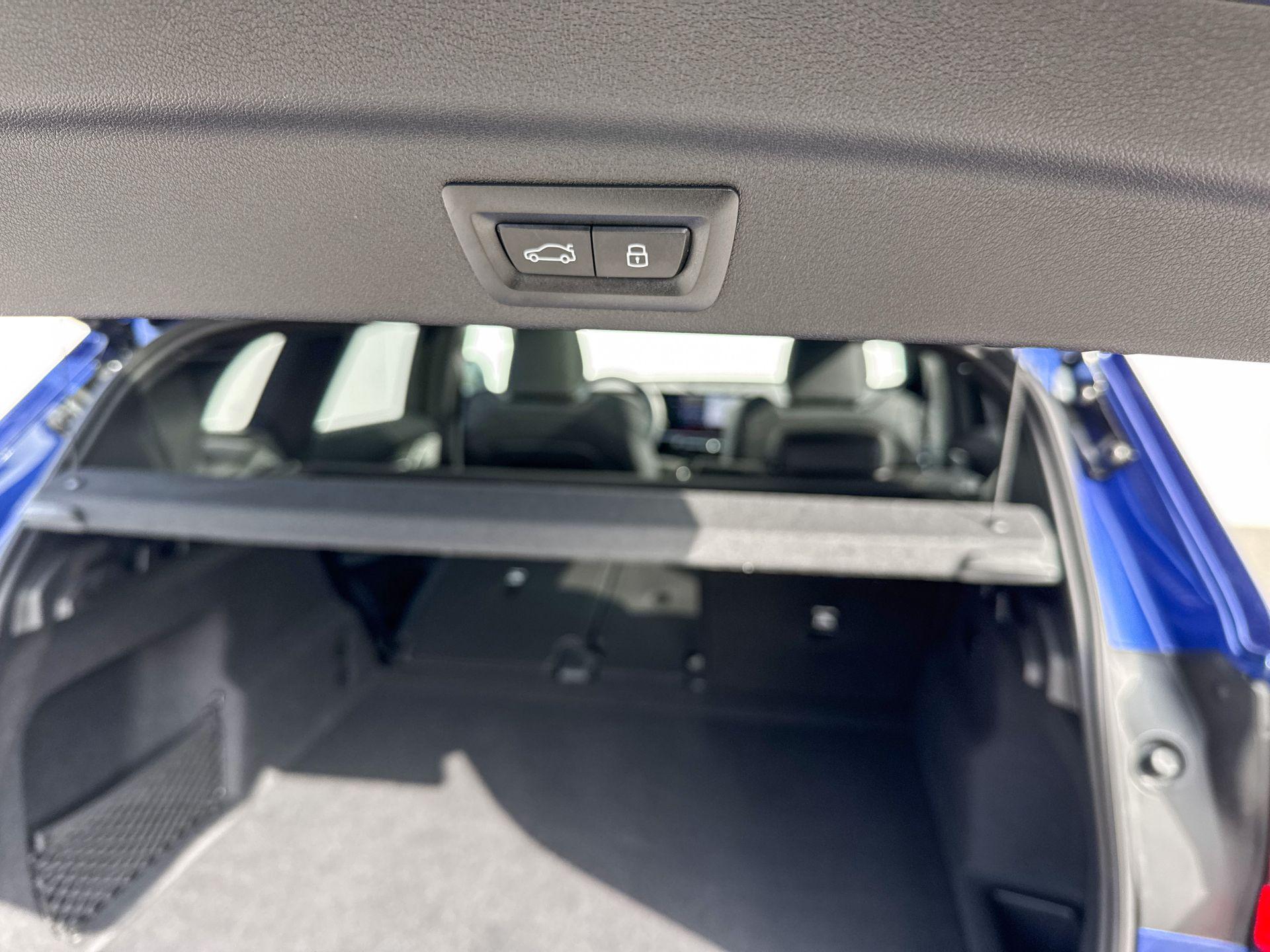 Foto van BMW Ix1 Xdrive30
